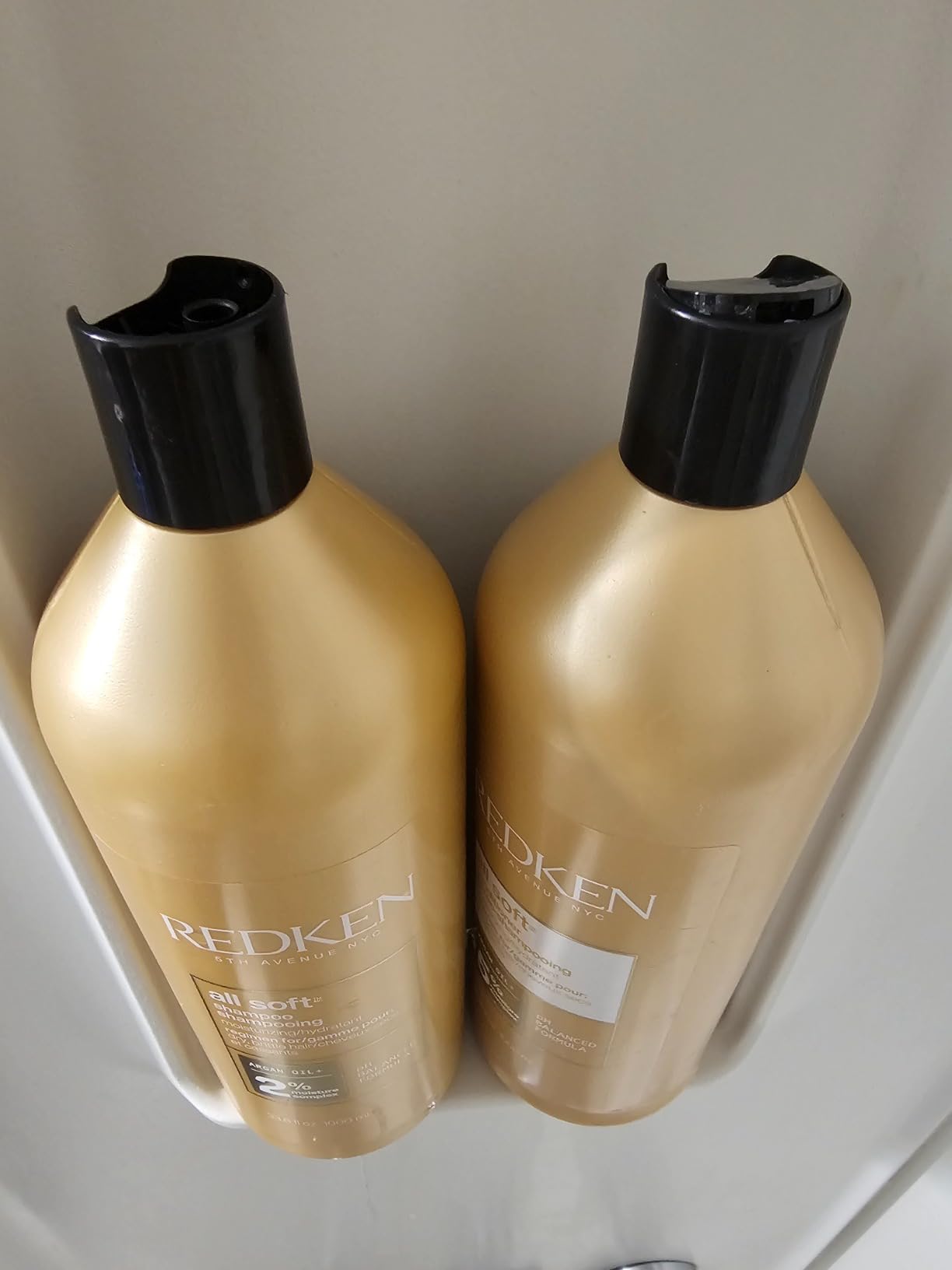 Redken All Soft Shampoo - Moisturizes & Hydrates Dry Hair, Softens & Adds Shine, With Argan Oil, Safe For Color-Treated Hair customer photo 2