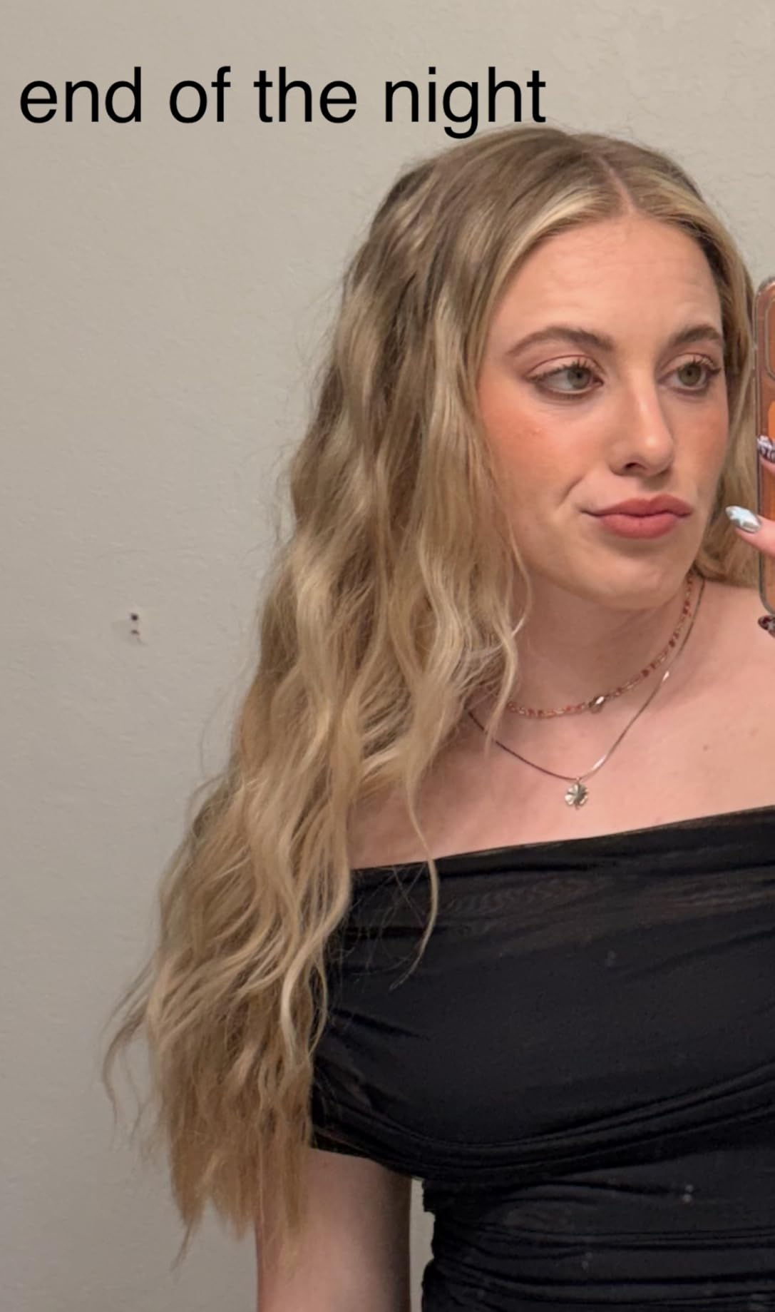 Kenra Professional Volume Spray 25 | Super Hold Finishing & Styling Hairspray | Flake-free & Fast-drying | Wind & Humidity Resistance customer photo 2