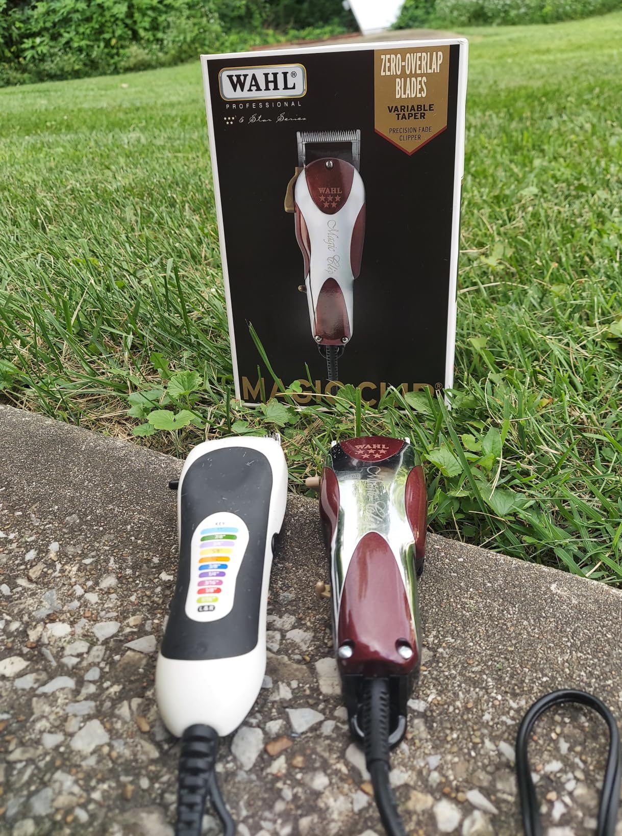 Wahl Professional 5 Star Series Magic Clip Precision Fade Clipper with Zero Overlap Adjustable Blades, Corded Operation, V9000 Motor, Chrome customer photo 2