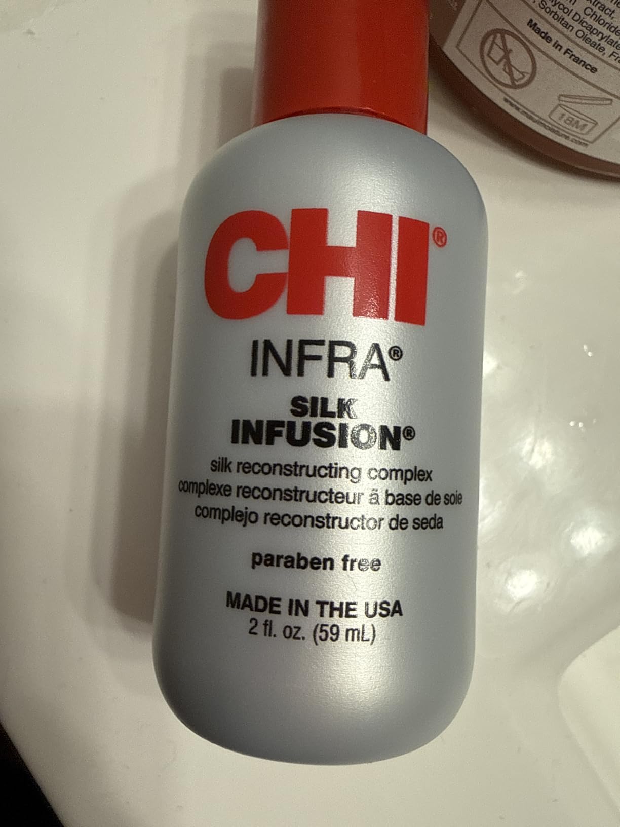 CHI Infra Silk Infusion, Silk Reconstructing Leave-In Hair Treatment for Creating Smooth, Shiny, Strong Hair, 6 Oz customer photo 1