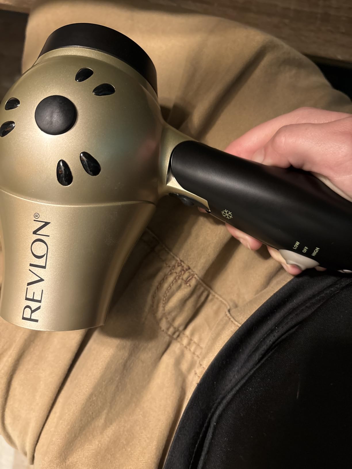 REVLON 1875W Compact Folding Handle Hair Dryer | Great for Travel | Ionic Technology for Less Frizz, More Shine, Folding Design for Easy Storage & Travel, 2 Heat/Speed Settings + Cool Shot customer photo 1