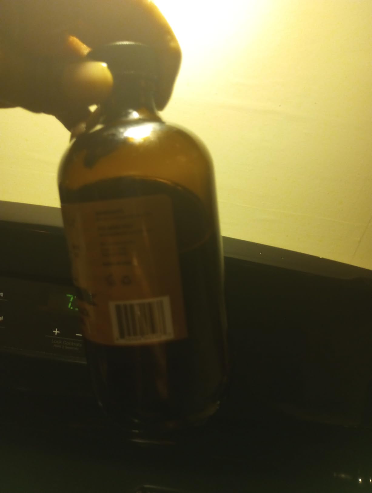 Sunny Isle Jamaican Black Castor Oil 4oz, Original, Authentic | Moisturizing JBCO for Hair Growth, Scalp Care, Edges, Eyebrows & Eyelashes, Conditioning for Dry Skin, Unscented customer photo 1