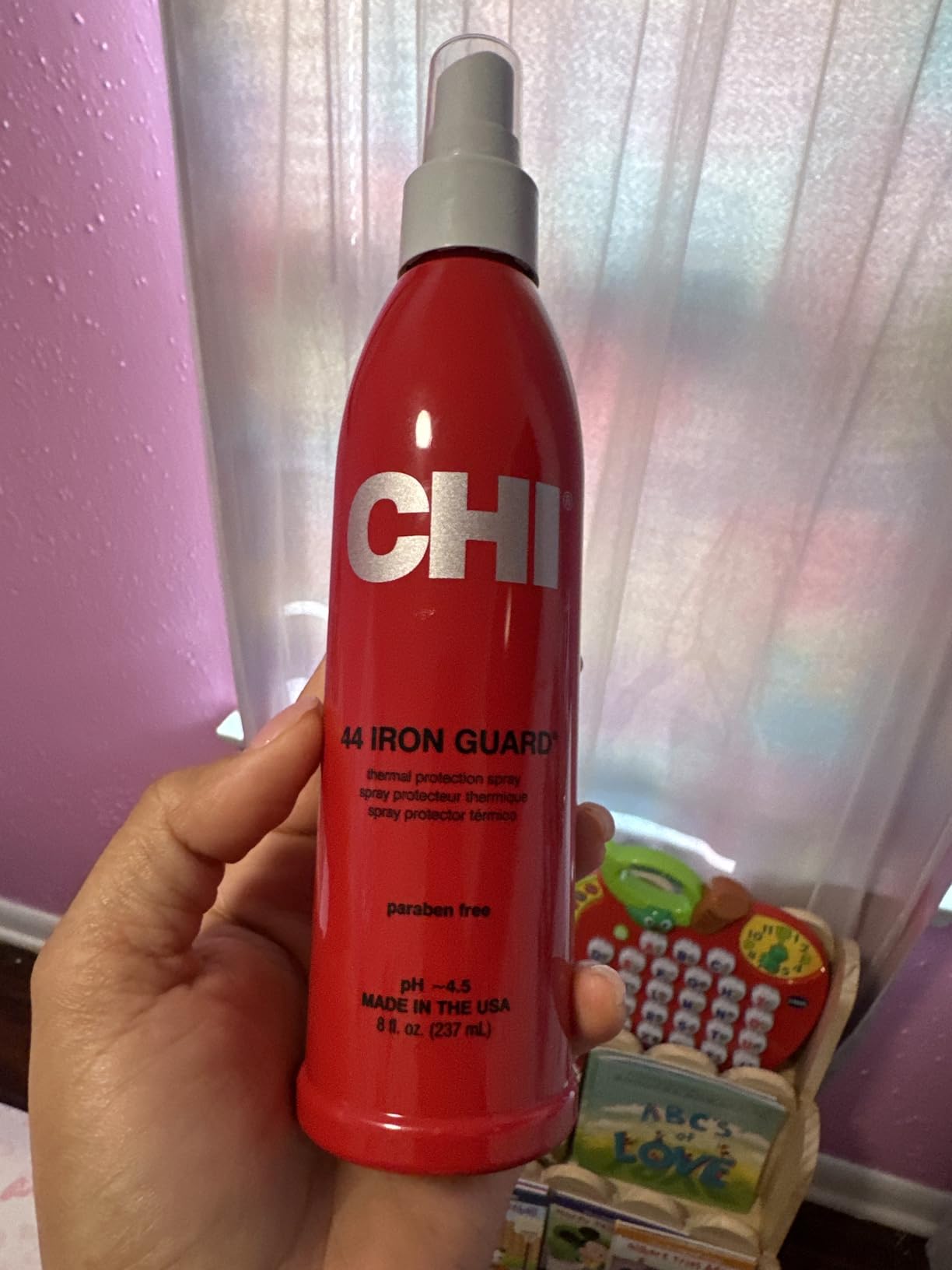 CHI 44 Iron Guard Thermal Protection Spray for Hair, Heat Damage Shield with Ceramic Minerals, Lightweight Styling Spray, Frizz Control & Shine Enhancer, 2 Fl Oz customer photo 1