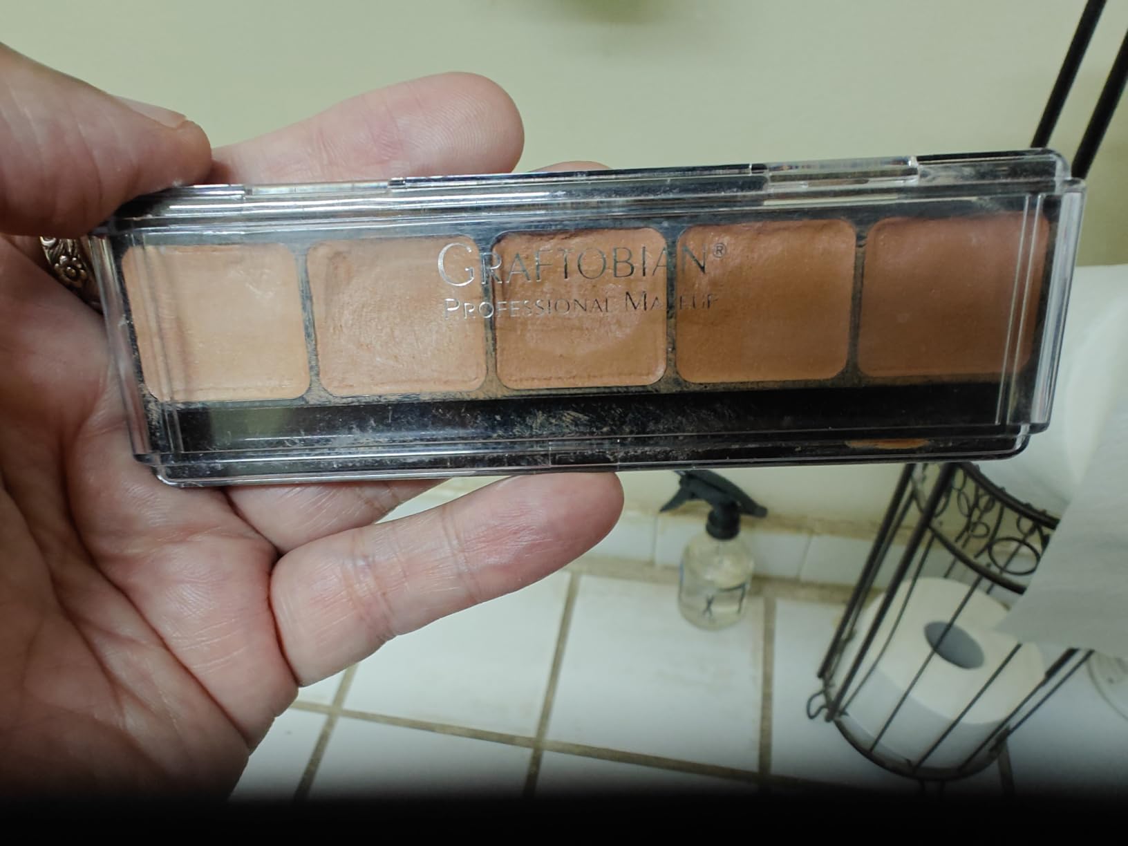 HD Glamour Crème Foundation Palette (Warm #2) - High Definition 5 Color Makeup Palette, Cream Based Foundation Concealer and Contour Palette, Full Coverage - Medium Warm Skin Shades customer photo 1