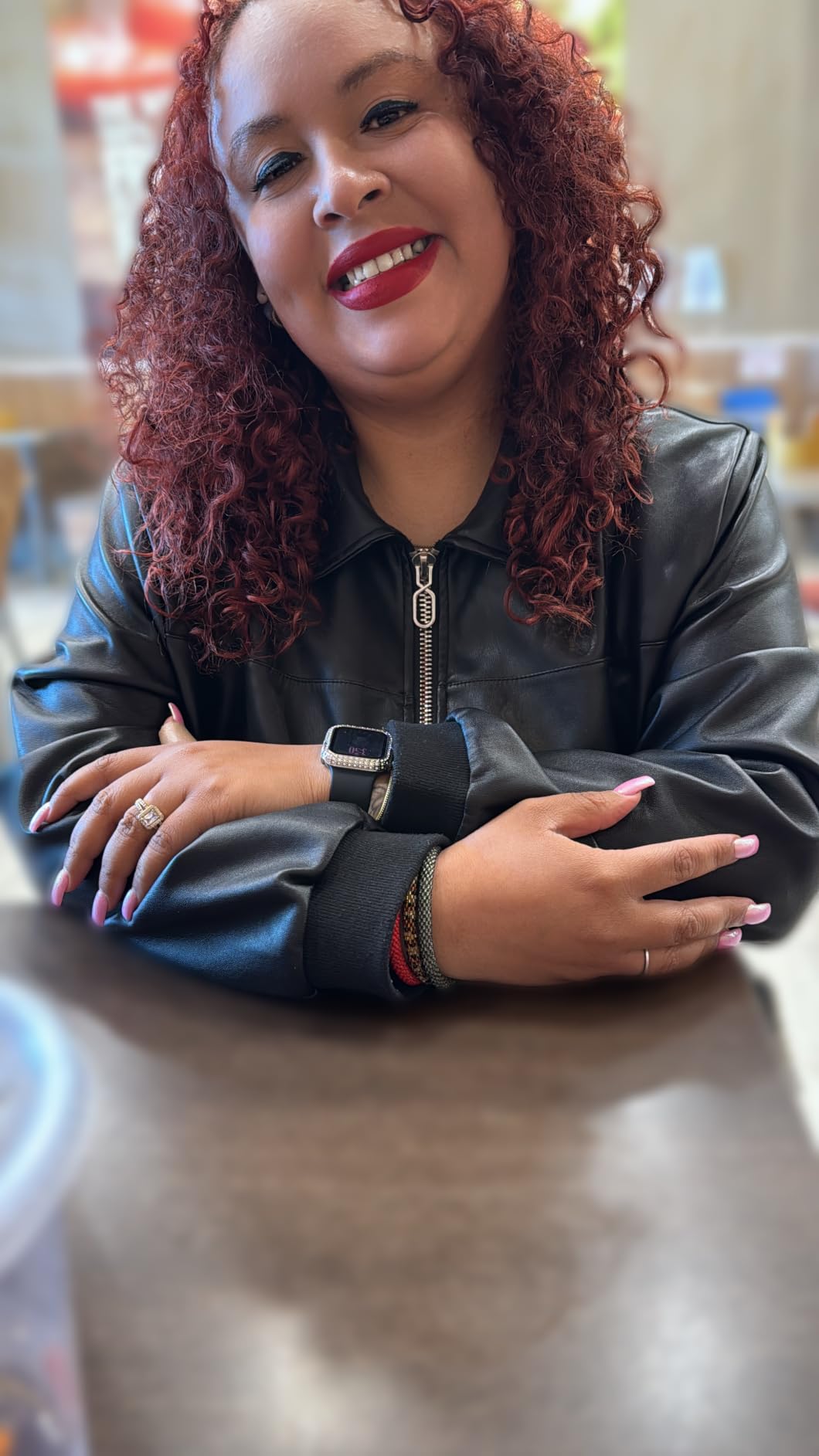 Garnier Fructis Curl Shine Conditioning Hair Gel, Frizz Control for Curly, Wavy, and Coily Hair, Extra Strong Hold for Up to 48 HRs of Bouncy, Moisturized Curls, 5.1 Fl Oz customer photo 1