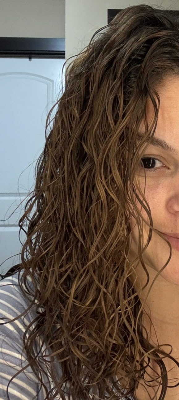 Camille Rose Curl Maker Defining Gel, Soft Hold - Textured, Curly Hair Moisture, Detangler, Frizz Control with Nourishing Botanicals, 12 Fl Oz customer photo 1