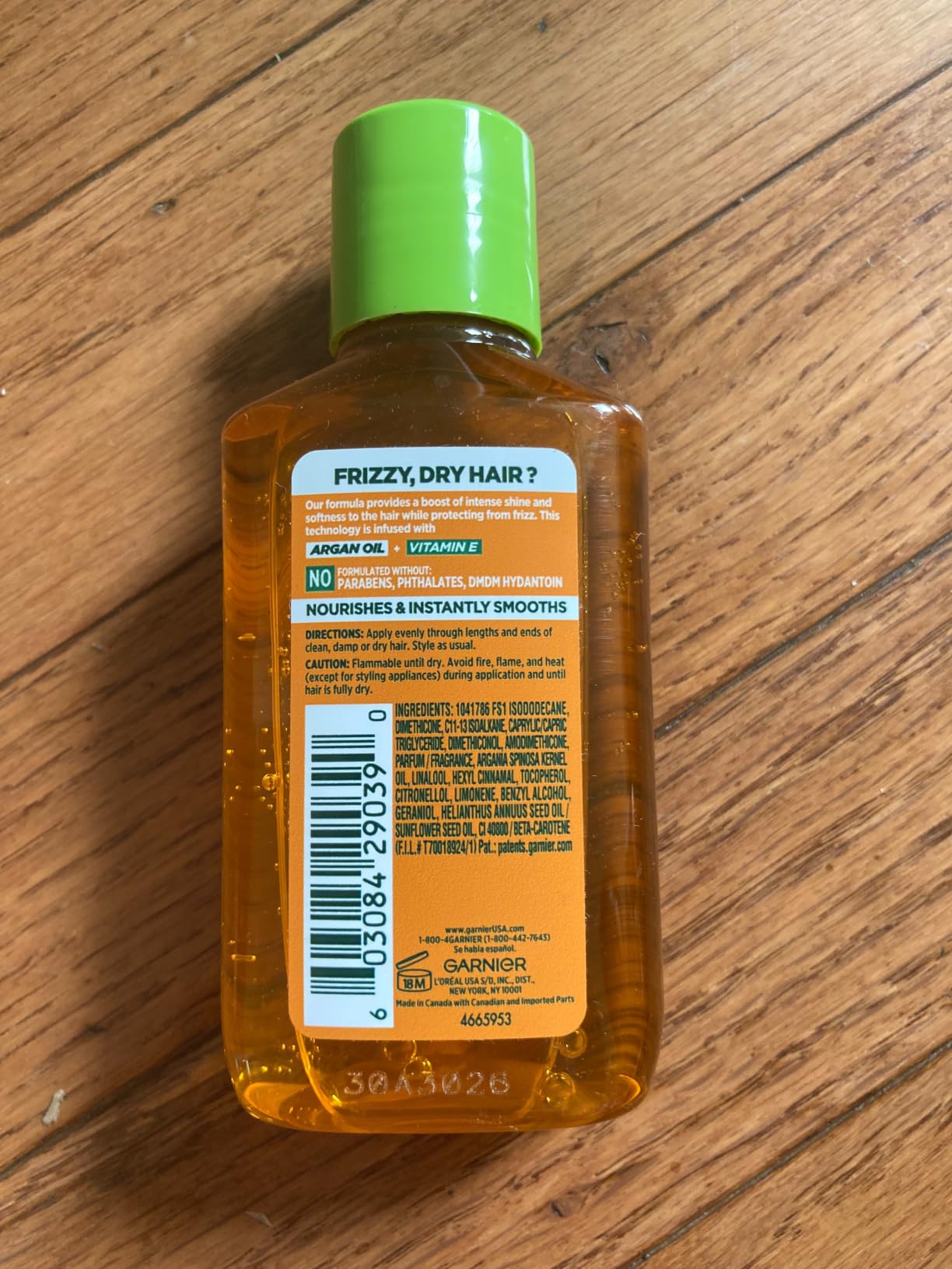 Garnier Fructis Sleek & Shine Moroccan Sleek Smoothing Oil for Frizzy, Dry Hair, Argan Oil, 3.75 Fl Oz, 1 Count customer photo 1