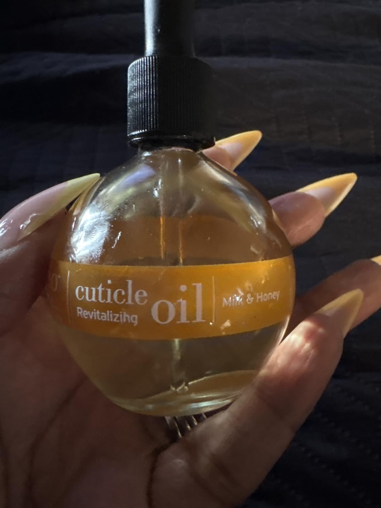 Cuccio Naturale Milk & Honey Revitalizing Cuticle Oil, Lightweight Fast-Absorbing Hydrating Nail & Cuticle Conditioner, Cold-Pressed Oils + Vitamin E, 2.30 Fl Oz customer photo 2