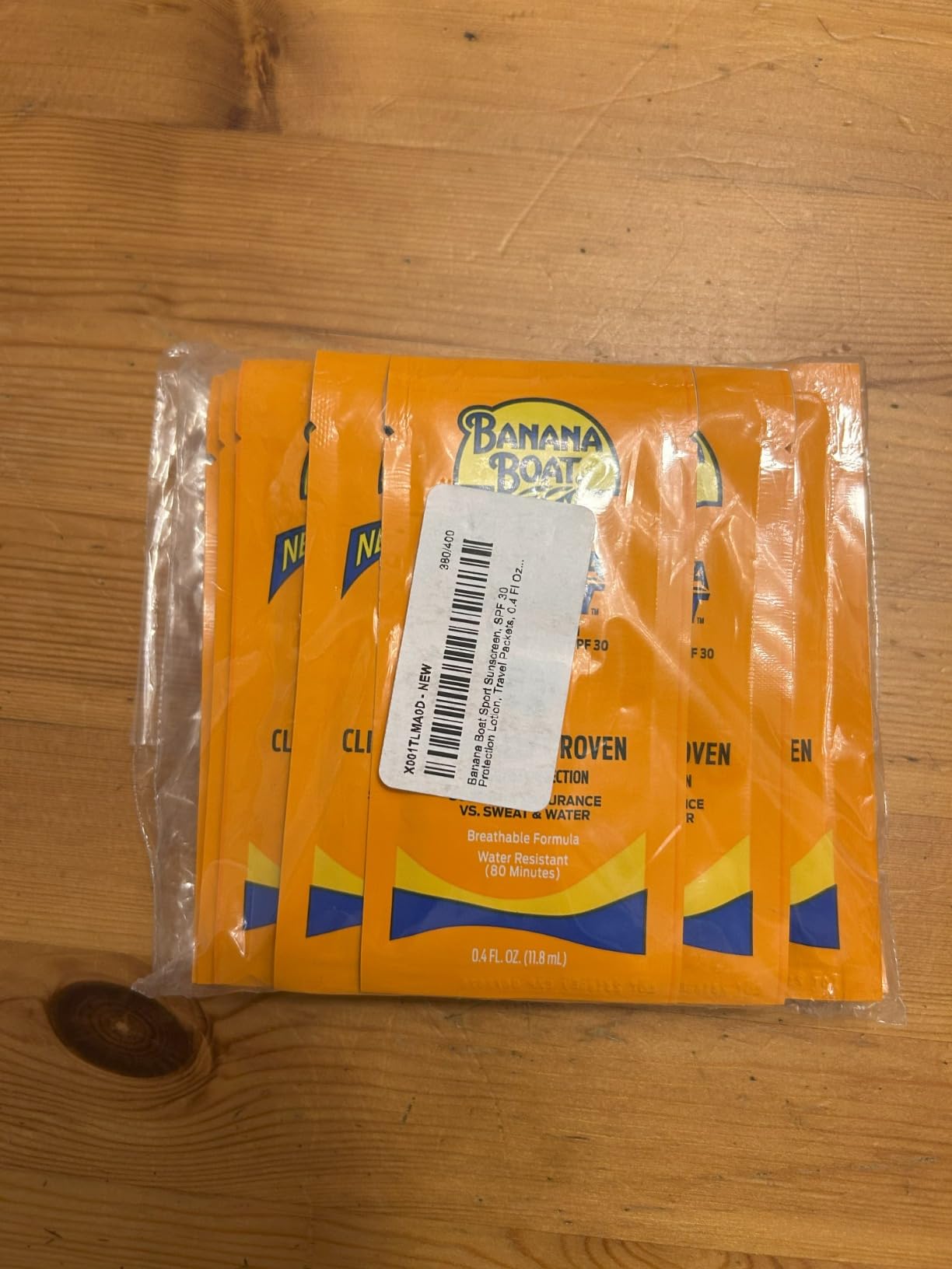 Banana Boat Sport Sunscreen, SPF 30 Protection lotion, Travel Packets, 0.4 Fl Oz (Pack of 24) customer photo 2