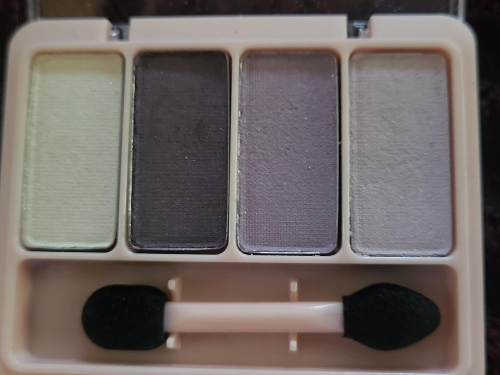 Covergirl Eye Enhancers Eye Shadow Palette, Natural Nudes, 0.19 Ounce customer photo 1