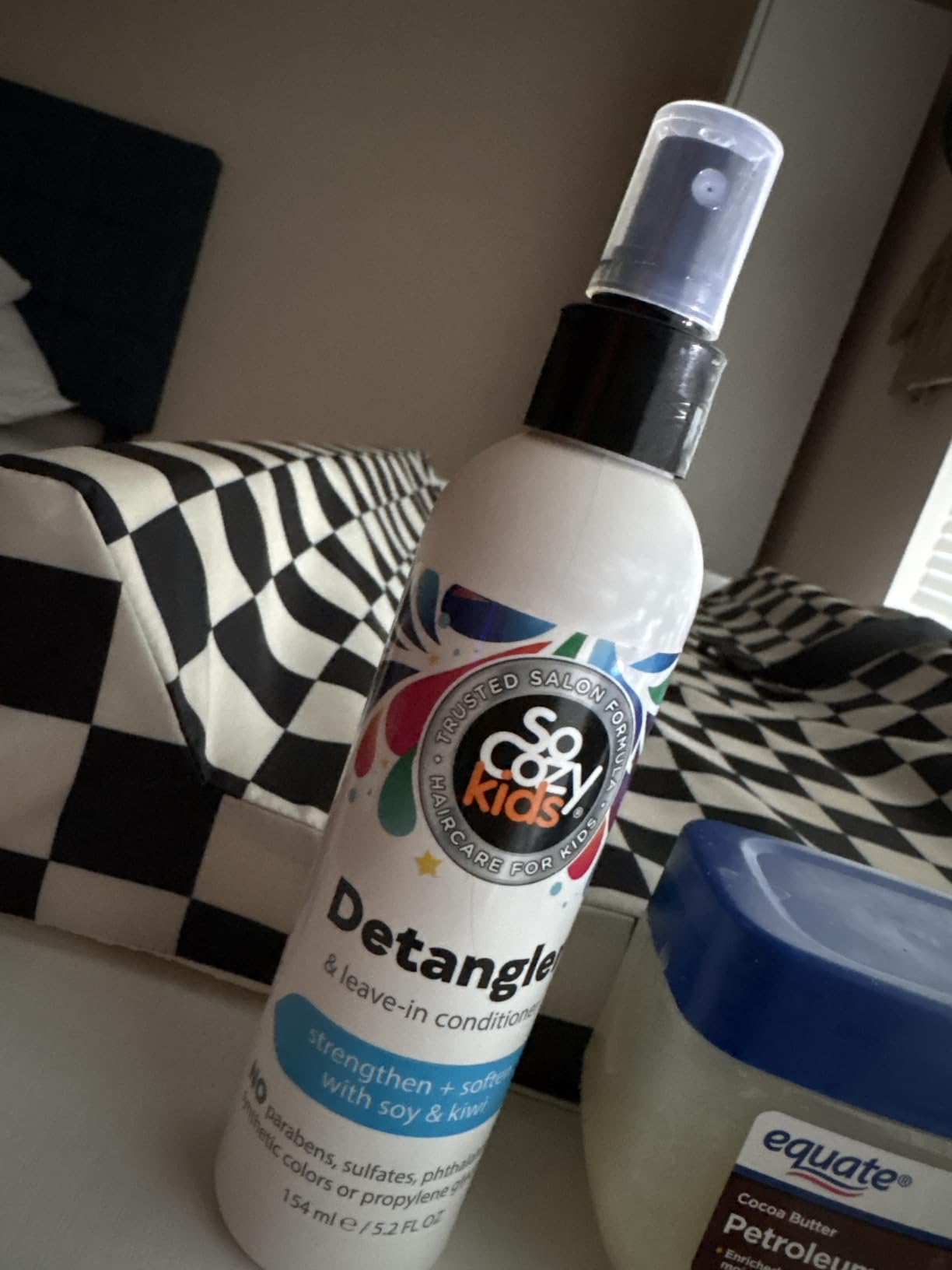 SoCozy Detangler Leave-In Conditioner Spray For Kids Hair, Fruity-Tutti, 8 Fl Oz (Pack of 1) customer photo 1
