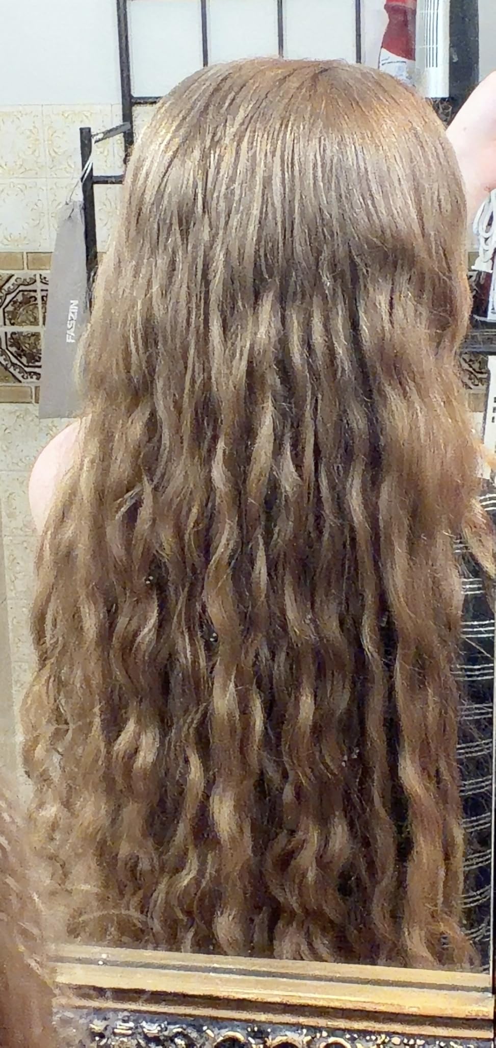 Sun Bum Sea Spray | Texturizing and Volumizing Sea Salt Spray | UV Protection With a Matte Finish | Medium Hold | For All Hair Types | 6 FL OZ Bottle customer photo 1
