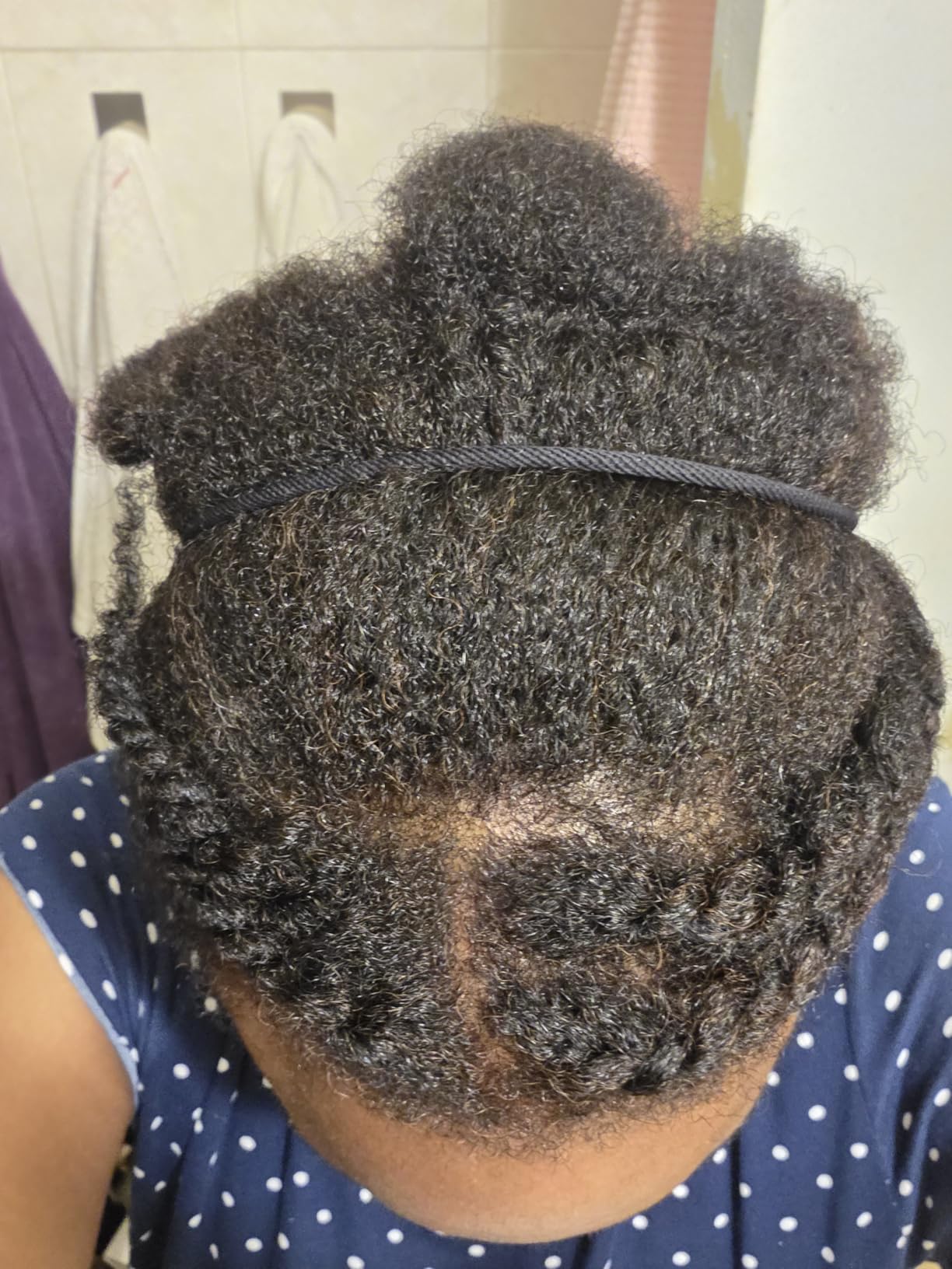 Surya Brasil Henna Cream Dark Brown - 96% Natural Ingredients, Vegan, Cruelty-Free, Eco-Friendly, Semi-Permanent Hair Color, Deep Hydration & Shine, 2.37 oz customer photo 1