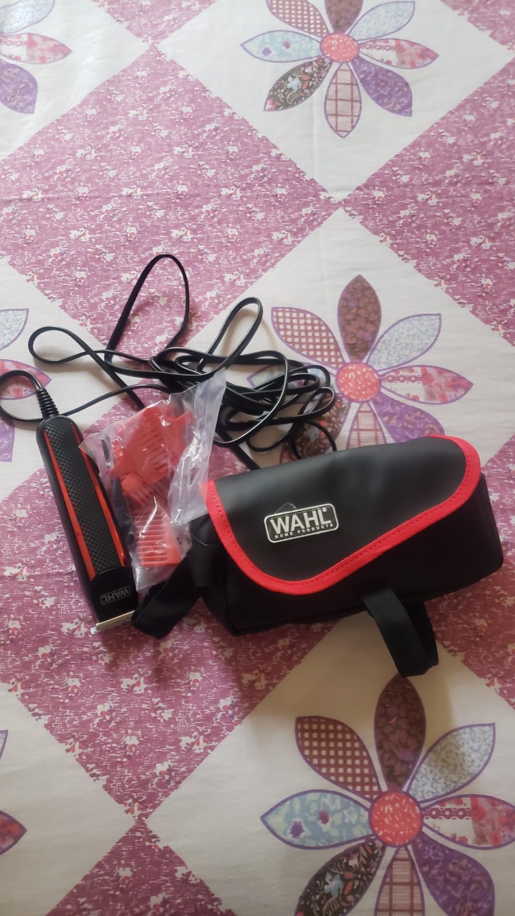 Wahl Edge Pro Bump Free Corded Beard Trimmer for Men Touch Up Trimmer & Grooming Detailer Kit - Perfect for Edging Beards, Mustaches, Hair, & Stubble - Model 9686-300 customer photo 1