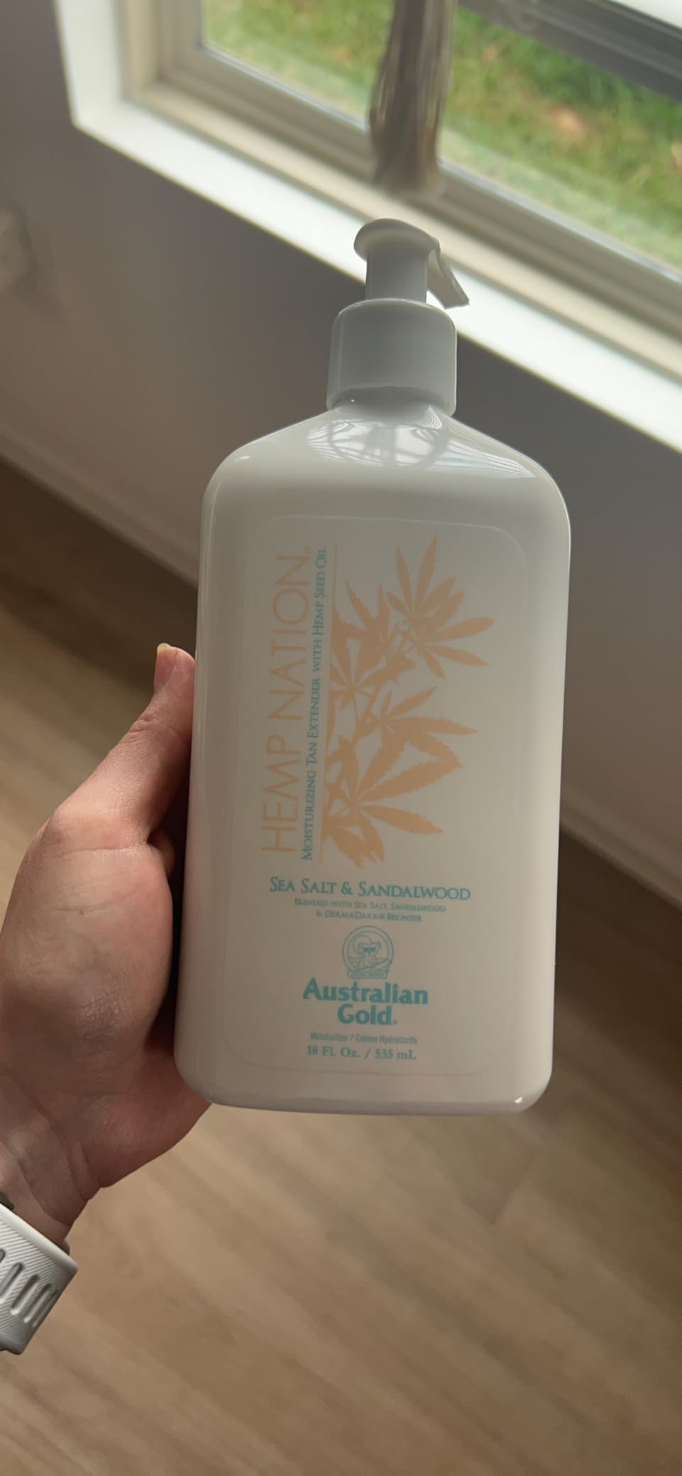 Hemp Nation SEA Salt & Sandalwood (18 fl. oz / 535 mL), Moisturizing Tan Extender with Hemp Seed Oil customer photo 1