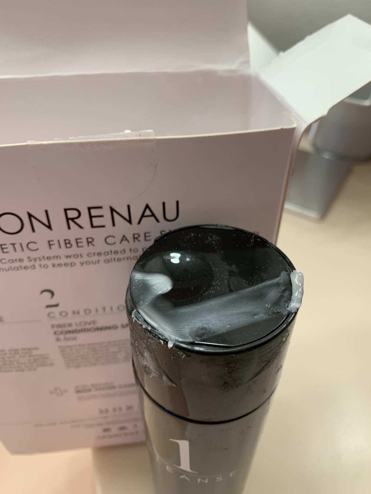 Jon Renau Synthetic Fiber Care Kit, Shampoo and Leave In Conditioner for Synthetic Wigs and Hair Extensions, Detangler Spray with Wide Tooth Comb, 4 Piece Set customer photo 2