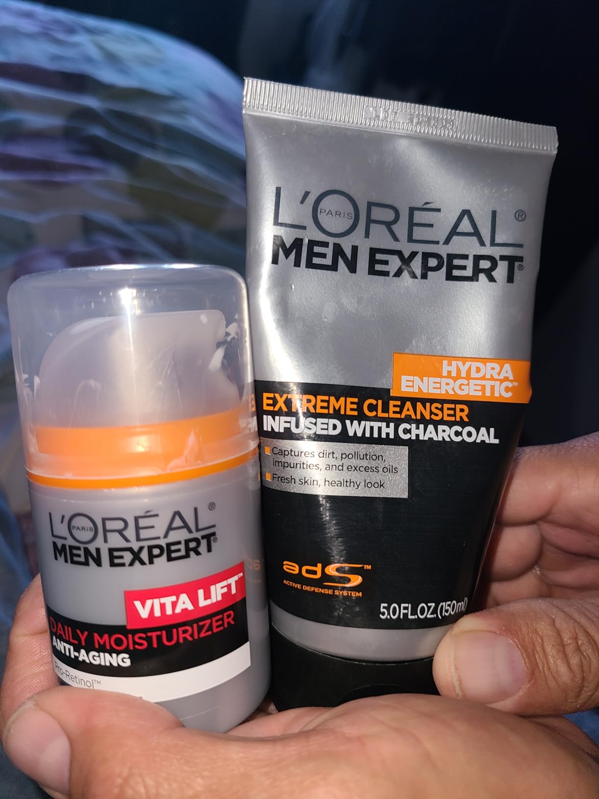 L'Oreal Paris Men Expert Charcoal Facial Cleanser & Anti-Wrinkle & Firming Face Moisturizer Gift Set customer photo 2