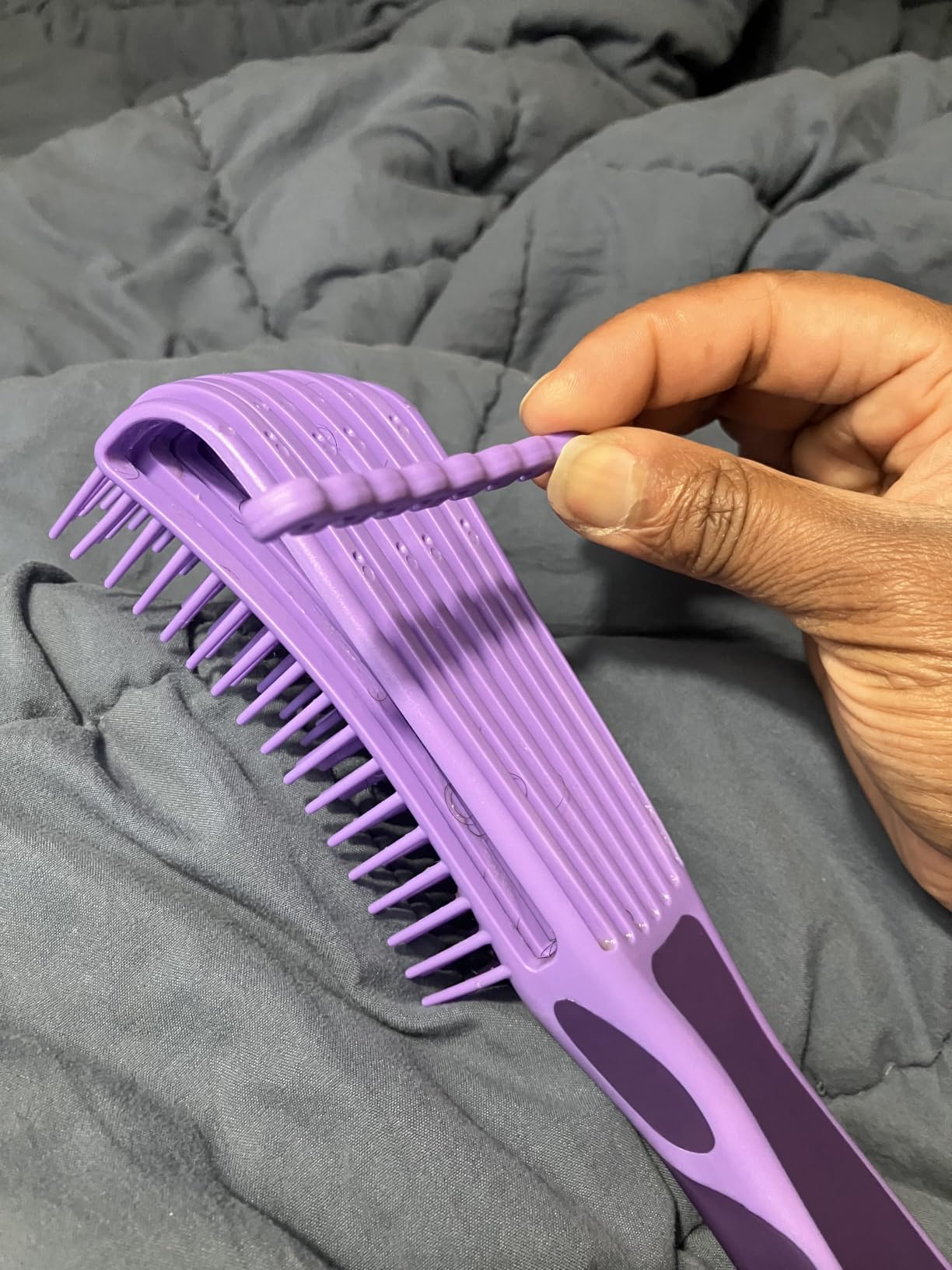 BESTOOL Detangling Brush for Black Natural Hair, Curly Hair Afro 3/4abc Texture - Faster and Easier Detangle Wet or Dry With No Pain (Green) customer photo 1