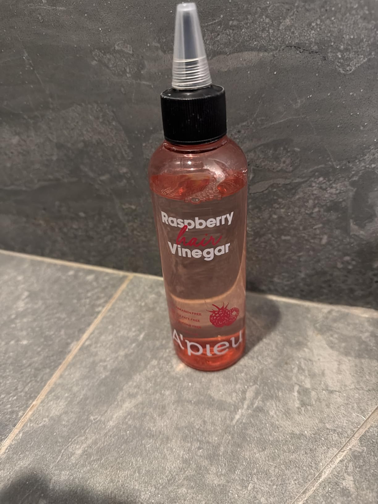 A'PIEU Raspberry Hair Vinegar Rinse, Scalp Cleanser for Dandruff, Buildup & Excess Oil, Smooth & Shiny Hair, Itchy Scalp Relief, pH Balancing, Fresh Raspberry Scent, Korean Haircare, 6.76 fl oz customer photo 2