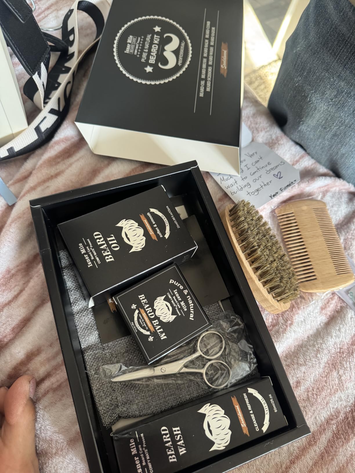 Isner Mile Dad Gifts Fathers Day Husband: from Wife Daughter, Beard Grooming Kit for Men with Beard Oil Balm Wash Brush Comb & Straight Razor, Stocking Stuffers Birthday Gifts for Men Him Boyfriend customer photo 1