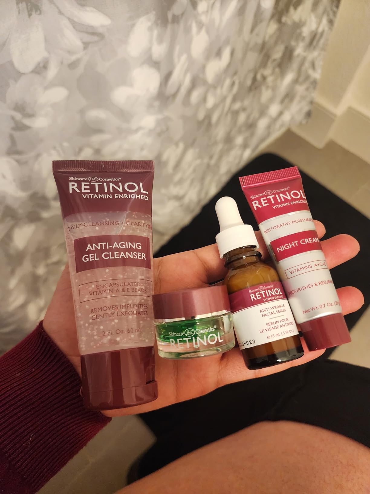 LIVAURA Retinol Skin Care Set for Women - Anti-Aging Cleanser & Serum Kit | Daily skin care set with gentle cleanser and anti-aging serum for oily, combination or acne-prone skin - complete kit customer photo 2