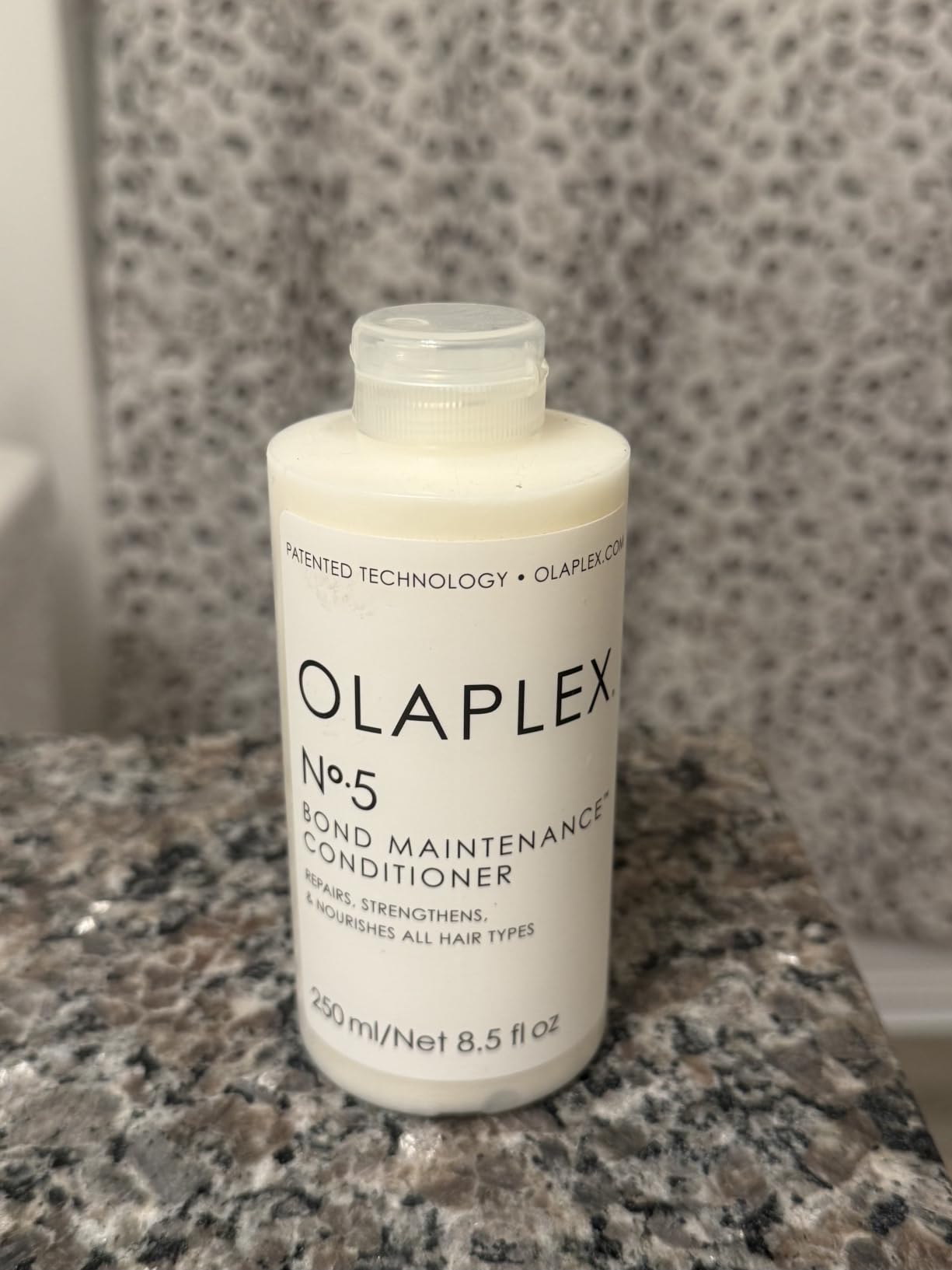 Olaplex N°.5 Bond Maintenance Hair Strengthening Conditioner: Repairs Damage & Defend Against Future Breakage | Reduce Frizz | For Coily, Curly, Straight, and Wavy customer photo 2