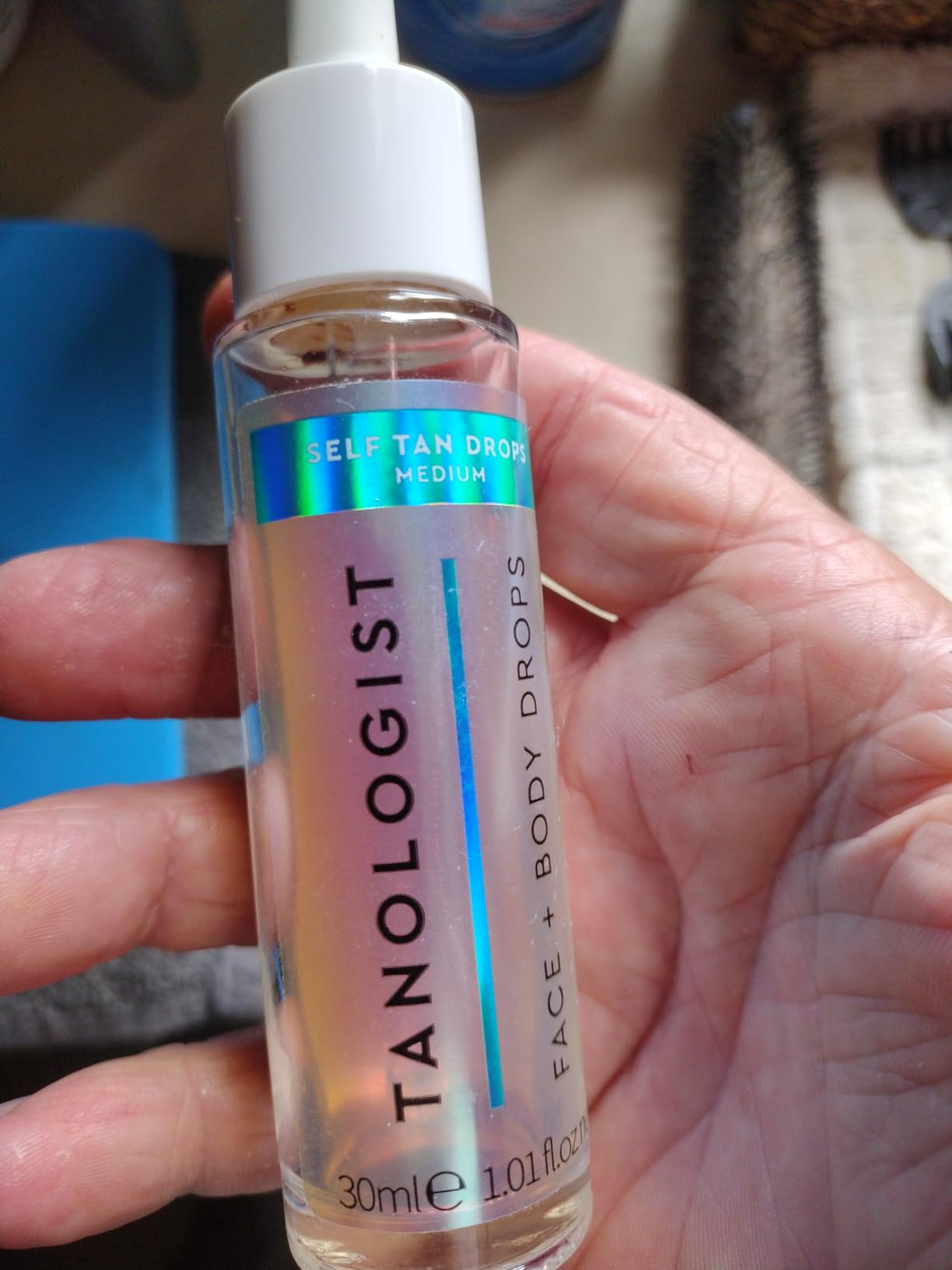 Tanologist Medium Self-Tan Drops, Face Tanning Drops, 1.01 Fl Oz | Buildable self-tanning glow, face self tanner to mix with moisturizer, bronzing drops, streak-free, non-comedogenic customer photo 1