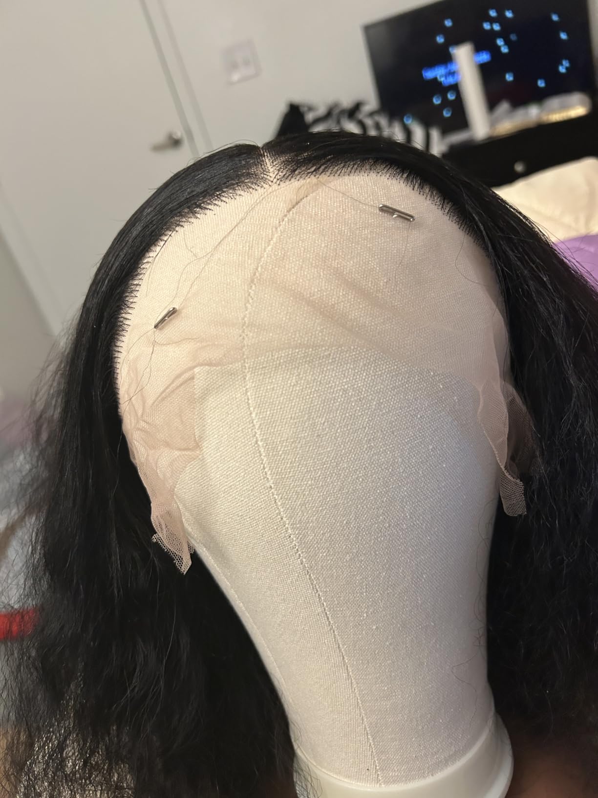 Leeven Poly Mannequin Head With Clamp Canvas Head for Making Wigs 22 Inch | Professional Canvas Wig Head for Display,Drying,Styling Wigs with Table Clamp Stand,Lightweight, Waterproof,Durable,Sturdy customer photo 1