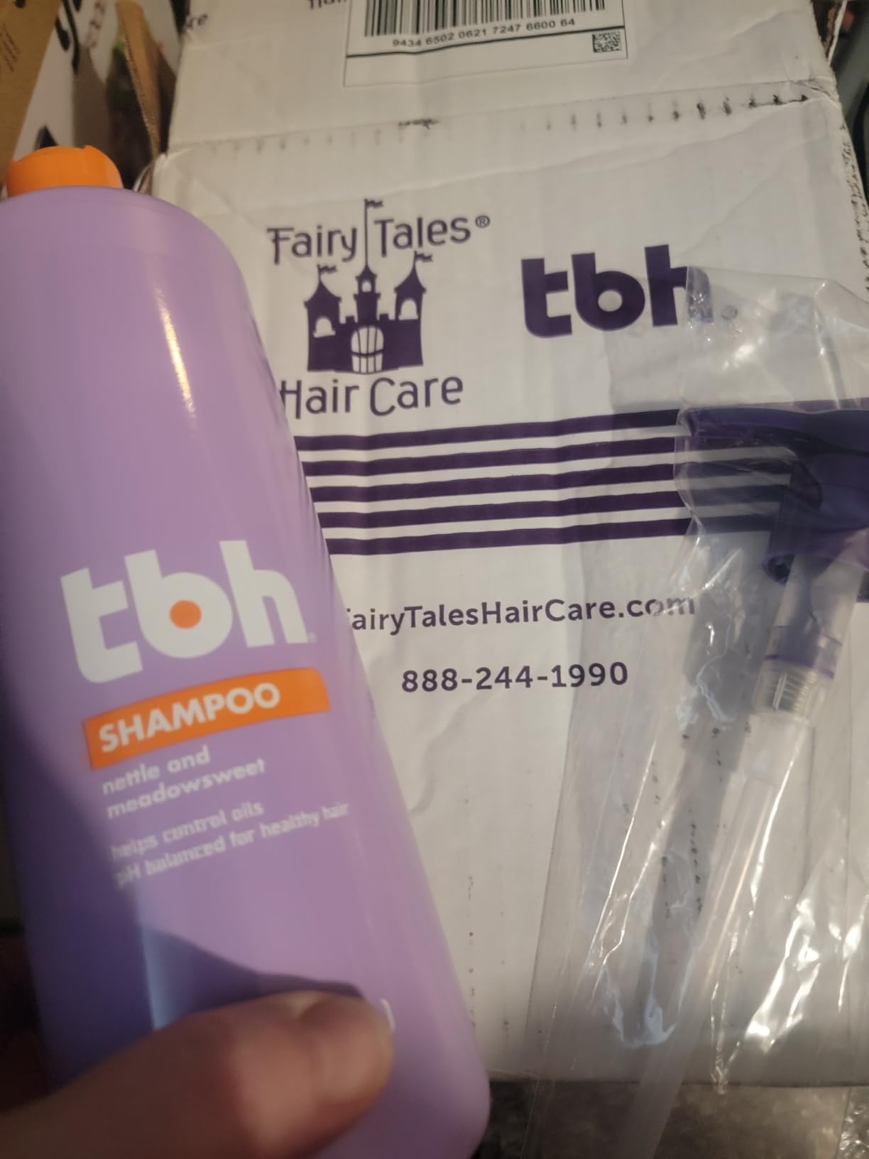 TBH Teen & Kids Shampoo - Lightweight and Detangling Hydrating Hair Shampoo for Dry, Oily, Fine, Curly, and All Hair Types - Tween and Kids Shampoo - Sulfate, Paraben Free - 12 oz customer photo 1