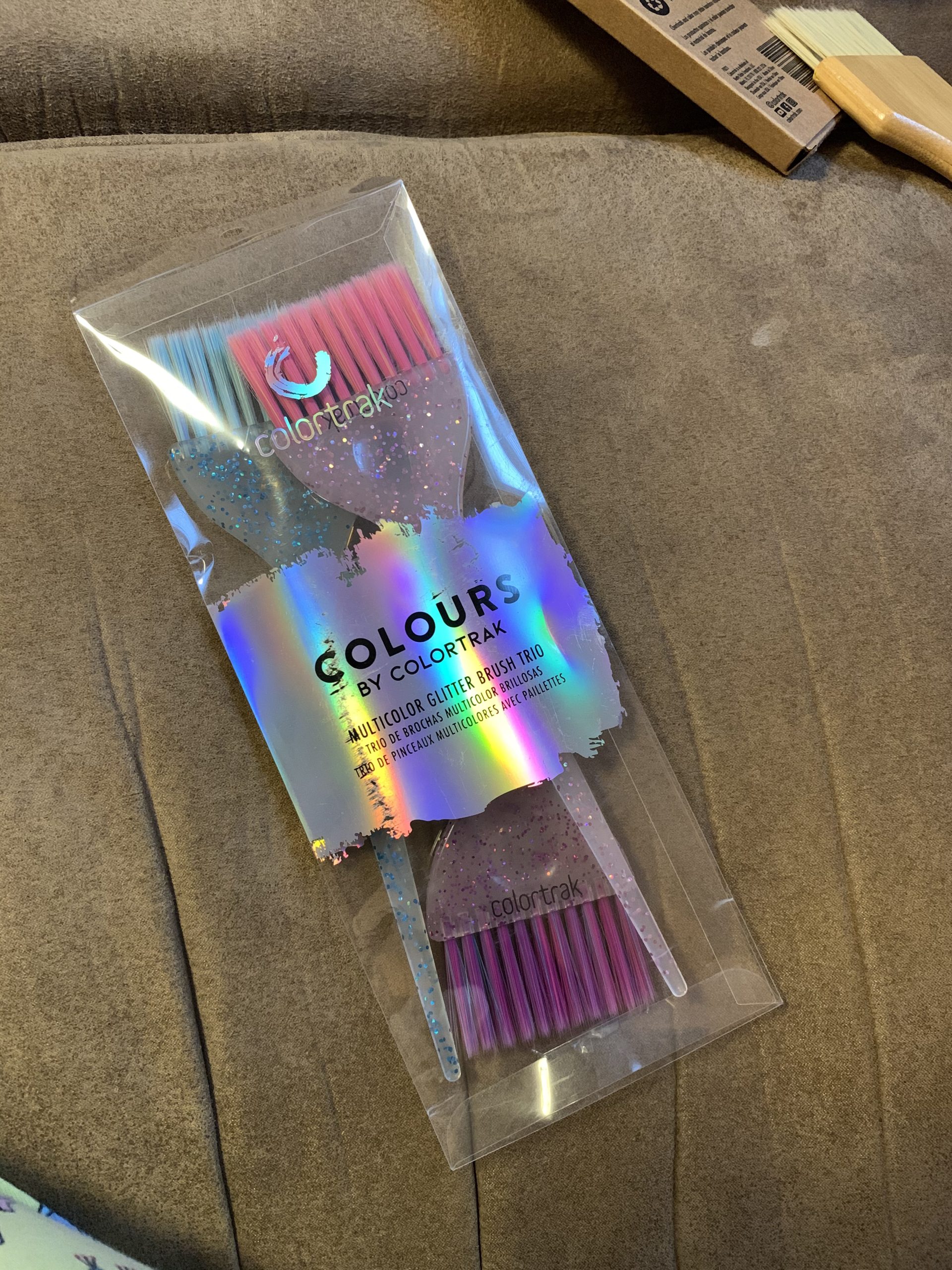 Colortrak 3 Pack Hair Color Brush Set with Glitter Handles for Highlighting, Tint and Coloring Hair Sections - Soft Feathered Bristles Application 3.5 x 11 inch customer photo 2