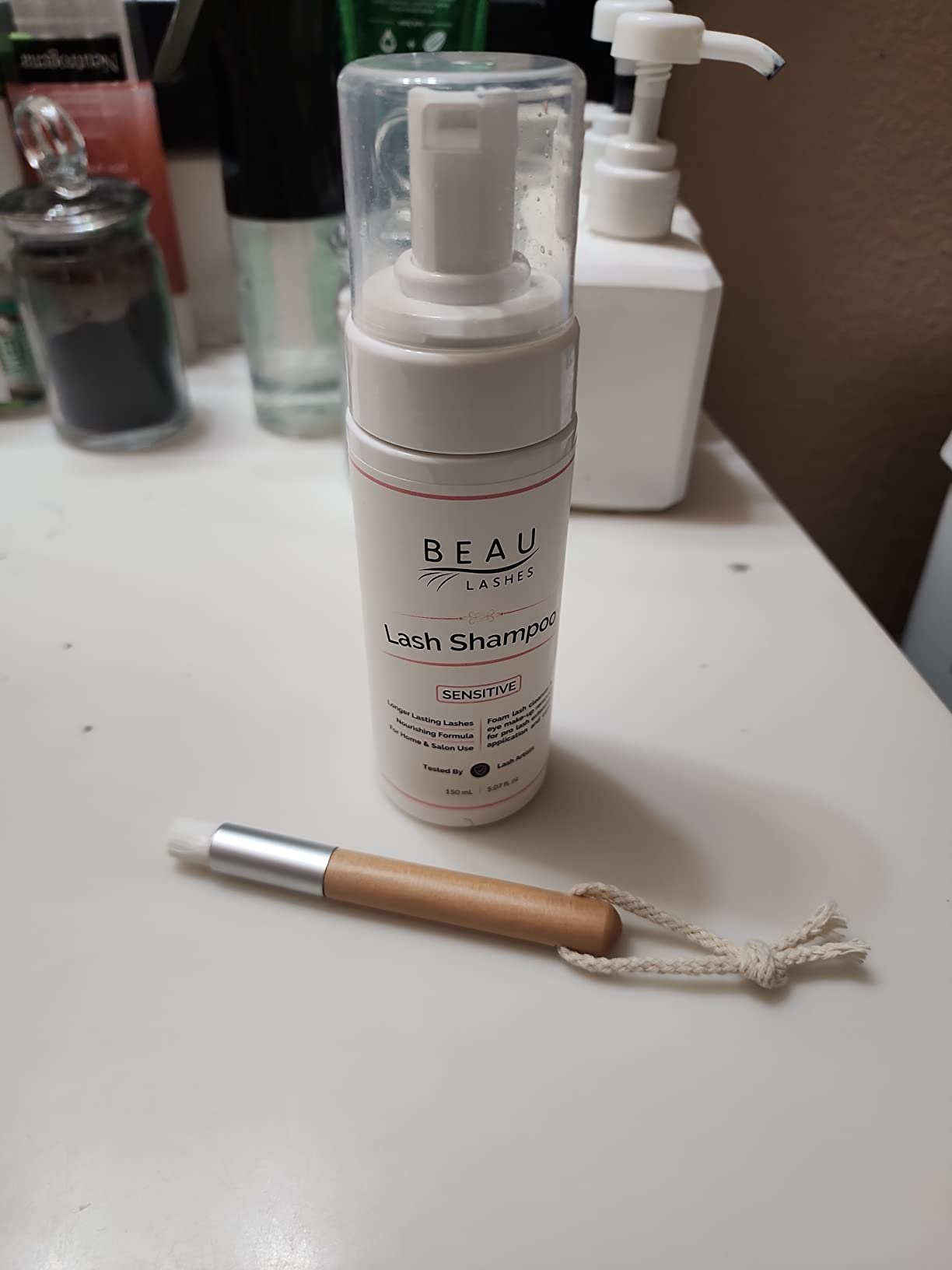Eyelash Extension Foam Cleanser Shampoo & Brush (50ml) - Oil Free Sensitive Paraben & Sulfate Free Eyelid/Lash Foaming Wash Cleaner To Remove Makeup & Mascara - Ideal For Salons And Home Care customer photo 2