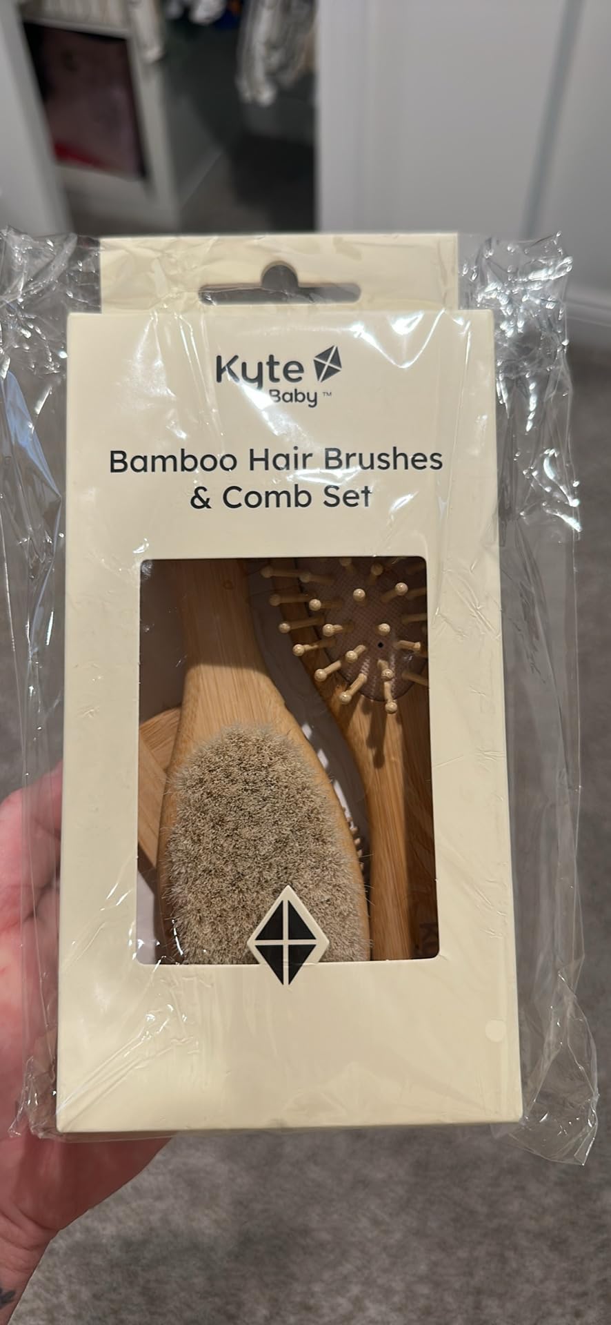 Kyte BABY Bamboo 3-Piece Brush Set - 1 Goat Hair Brush, 1 Wooden Bristle Brush and 1 Bamboo Comb customer photo 1