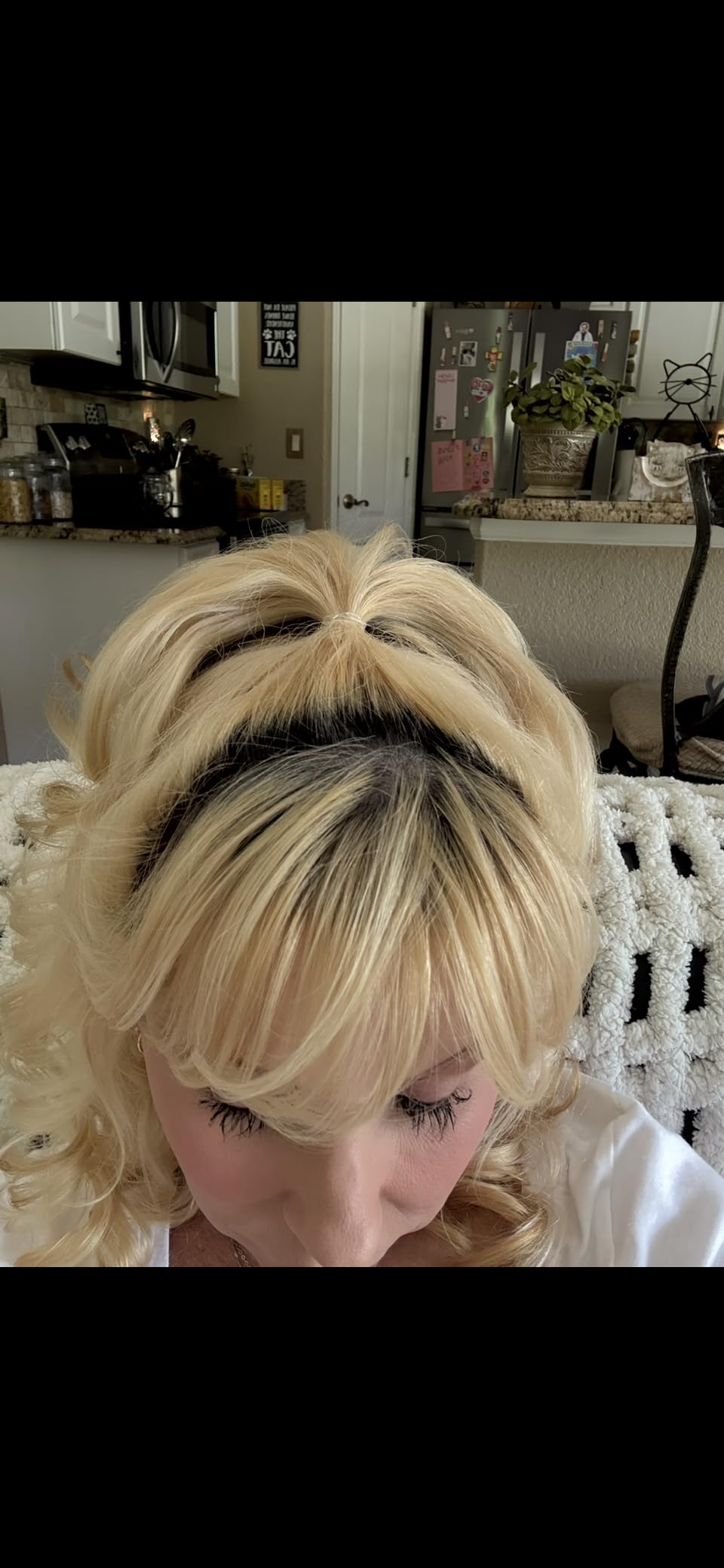 Garnier Nutrisse Ultra Color Hair Color, Permanent Hair Dye for Up to 8 Weeks of Bold, Vibrant, Fade-Resistant Results, Vegan & Cruelty-Free, PL2 Ultra Light Platinum (Mascarpone Creme), 1 Count customer photo 1