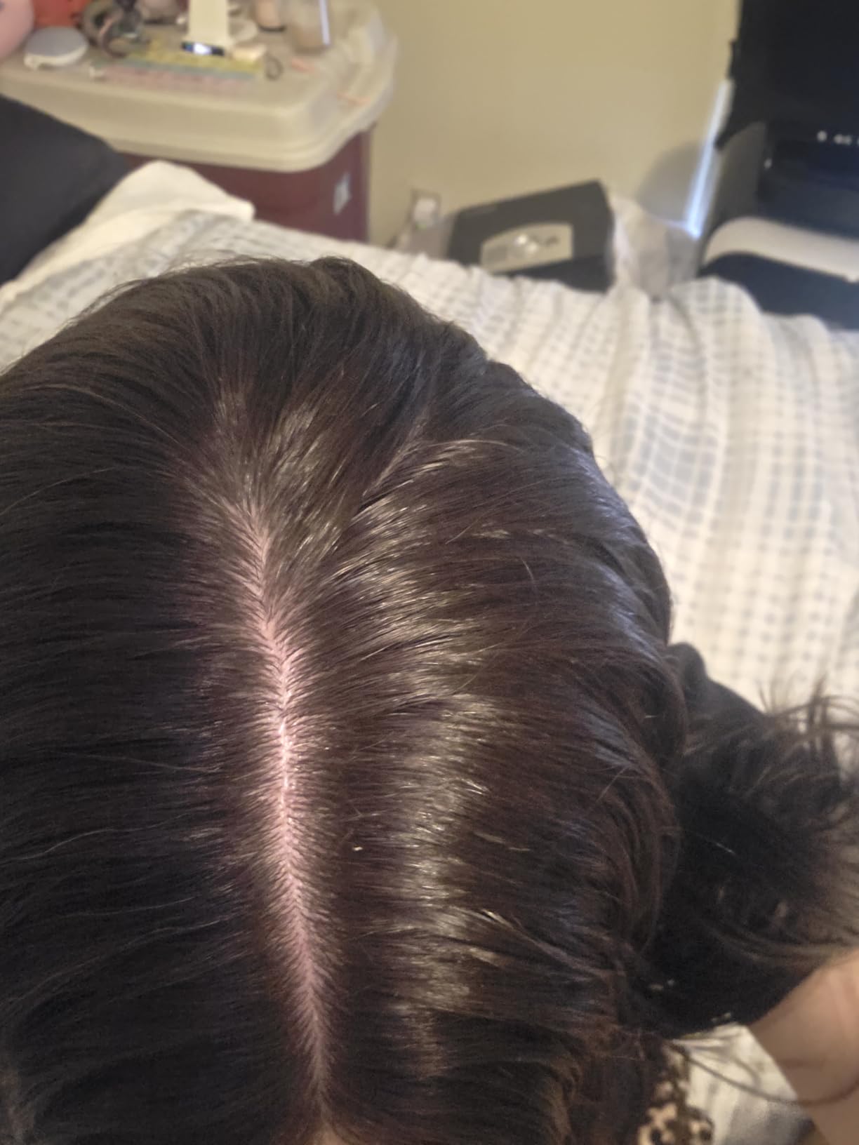 Clairol Natural Instincts Demi-Permanent Hair Dye, 5 Medium Brown | Ammonia-Free, Vegan Hair Color with Coconut Oil & Aloe Vera customer photo 1
