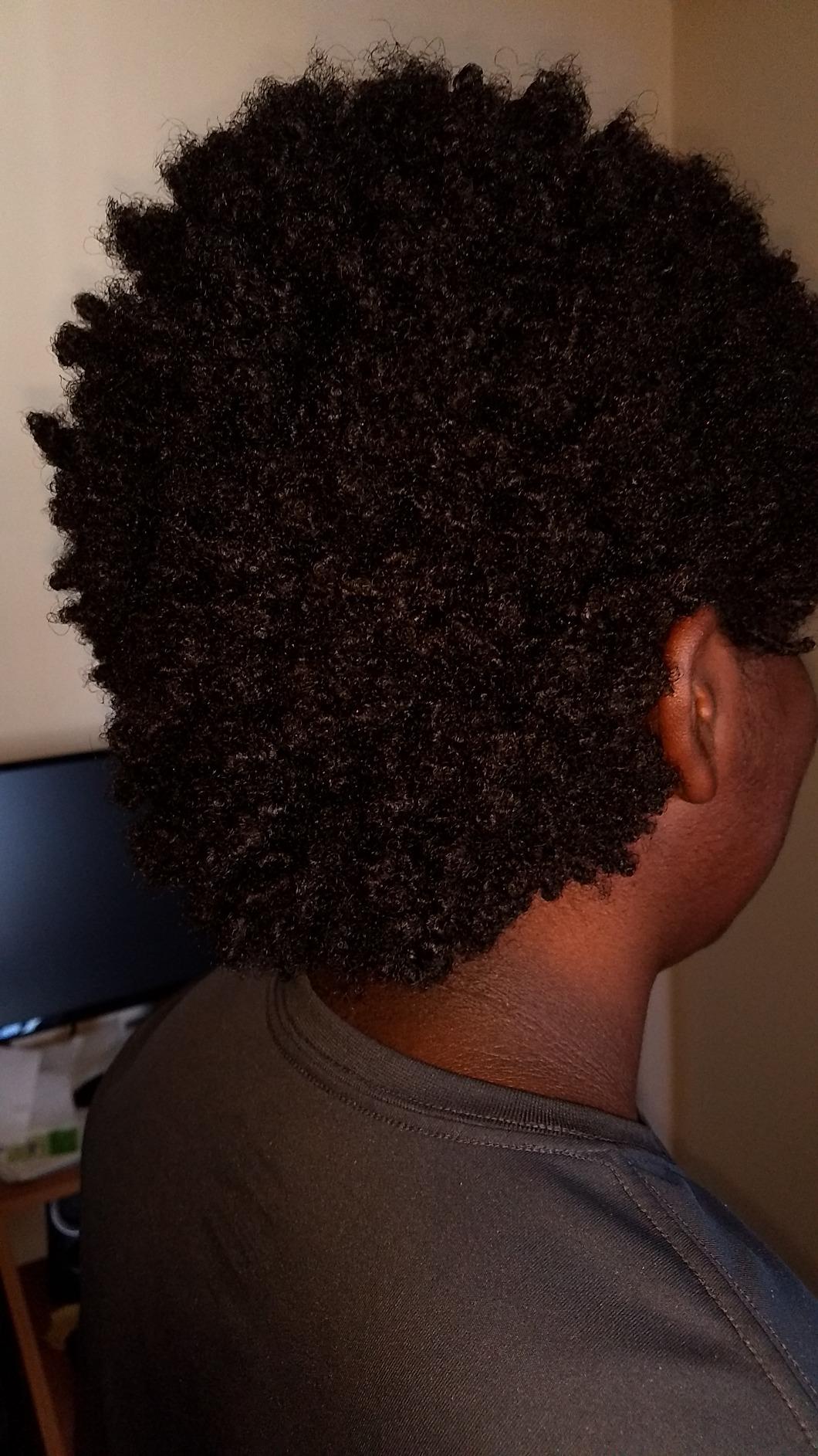 Twist it Comb, to Curl Hair, Twist Hair, Weave Hair and Dreadlocks, for Barber and Personal Use, Super Easy to Clean (Green) customer photo 2