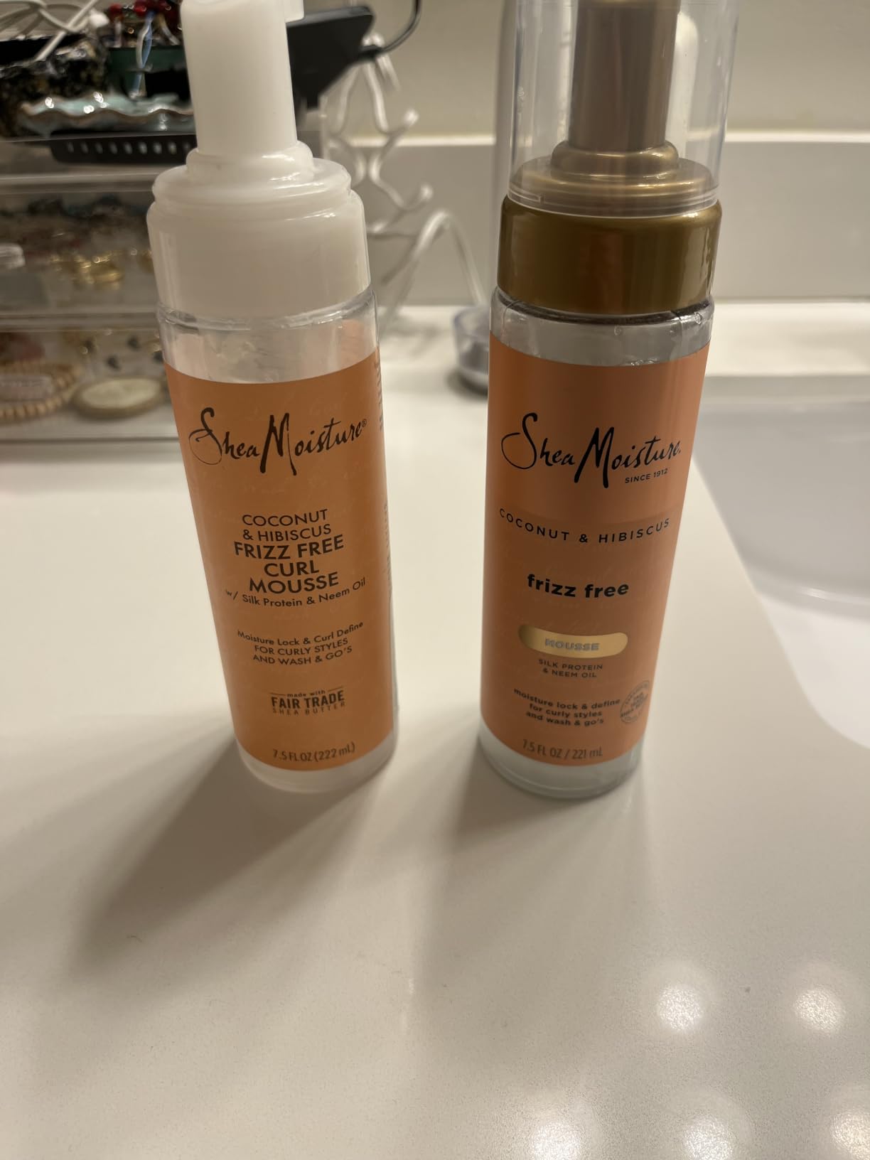 SheaMoisture Curl Mousse for Curly Hair, Coconut & Hibiscus Styling Mousse for Frizz Control & Volume, with Shea Butter, 7.5 oz customer photo 1