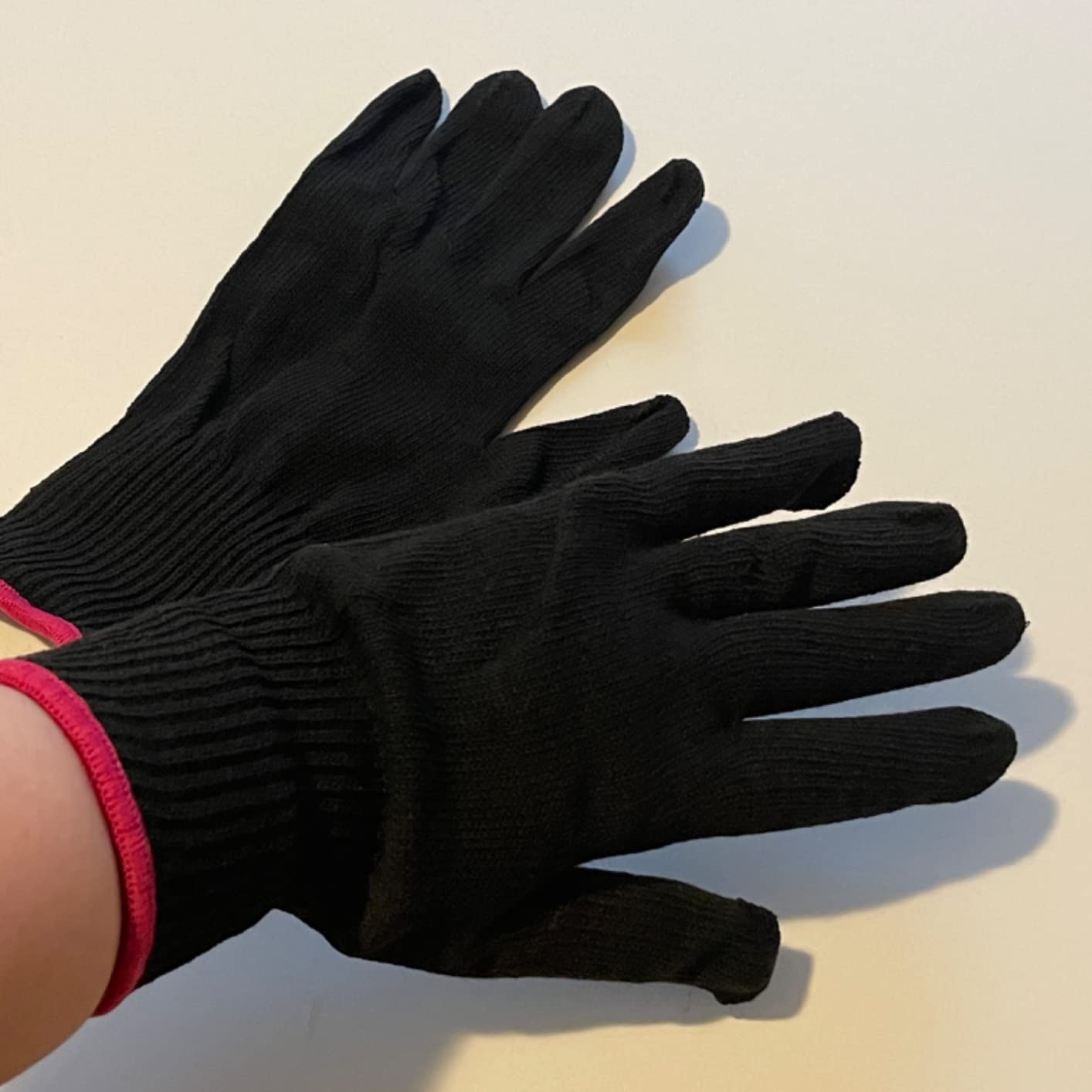 AFT90 2 Heat Resistant Glove for Hair Styling, Curling Iron, Flat Iron and Curling Wand, Black, Pink Edge customer photo 2
