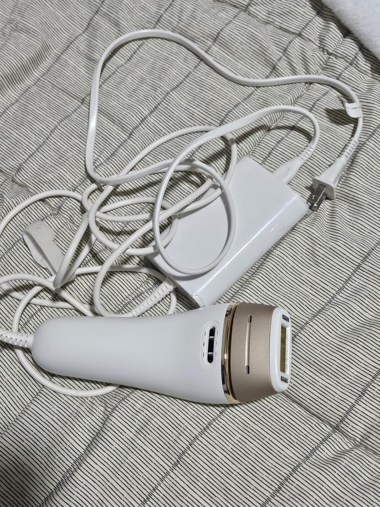 Braun IPL, Silk·Expert Pro 5, IPL Hair Removal for Women and Men, Permanent Laser Hair Reduction At-Home, 2 Heads, Pouch, IPL5137 customer photo 2