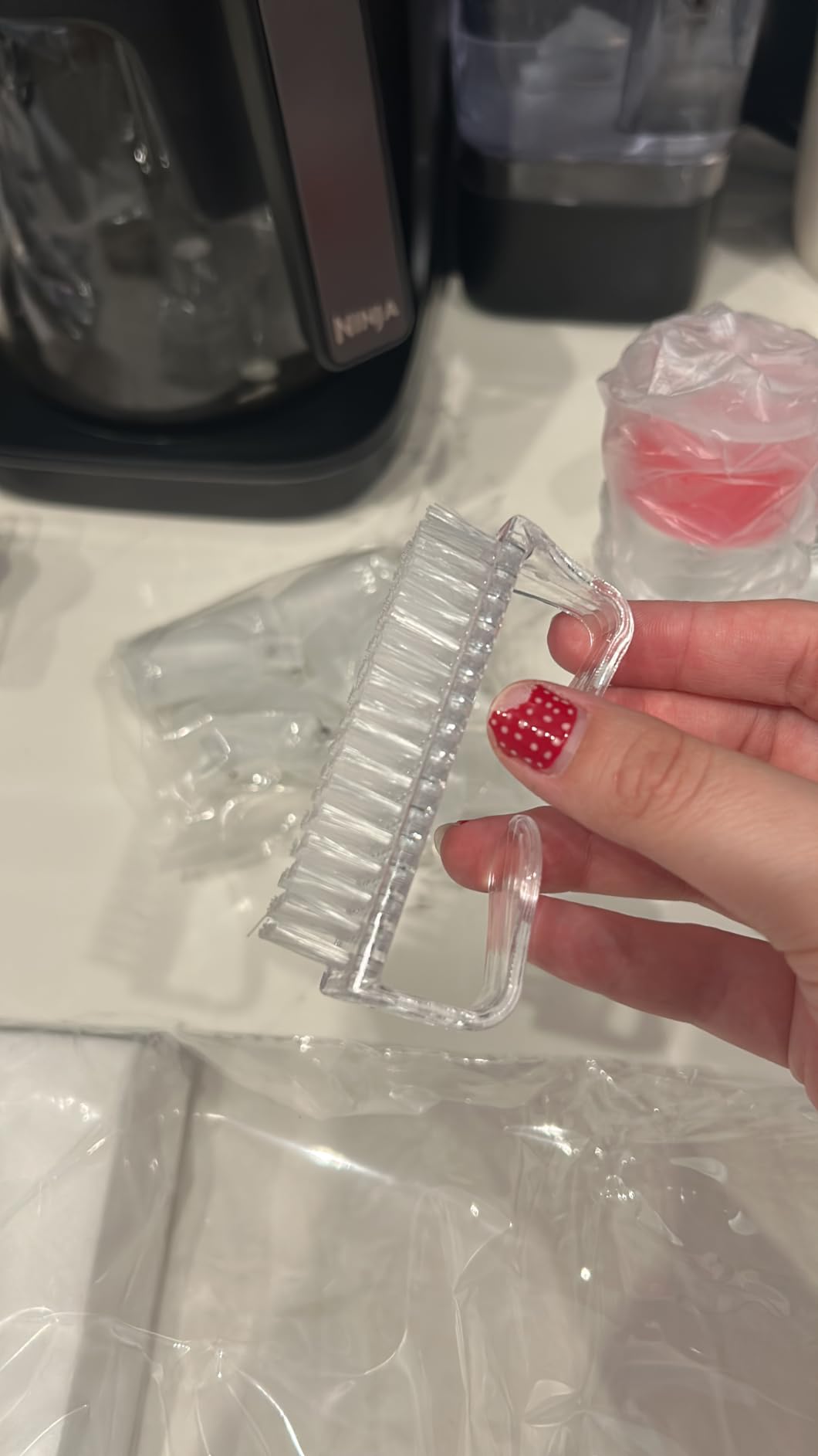 FANDAMEI Nail Polish Gel Remover Tools Kit with Nail Clips, 100ml Nail Polish Remover Bottle, 500 Nail Remover Cotton Pad, Nail Brush, Cuticle Pusher/Peeler, 100/180 Nail File, Buffer Block customer photo 2