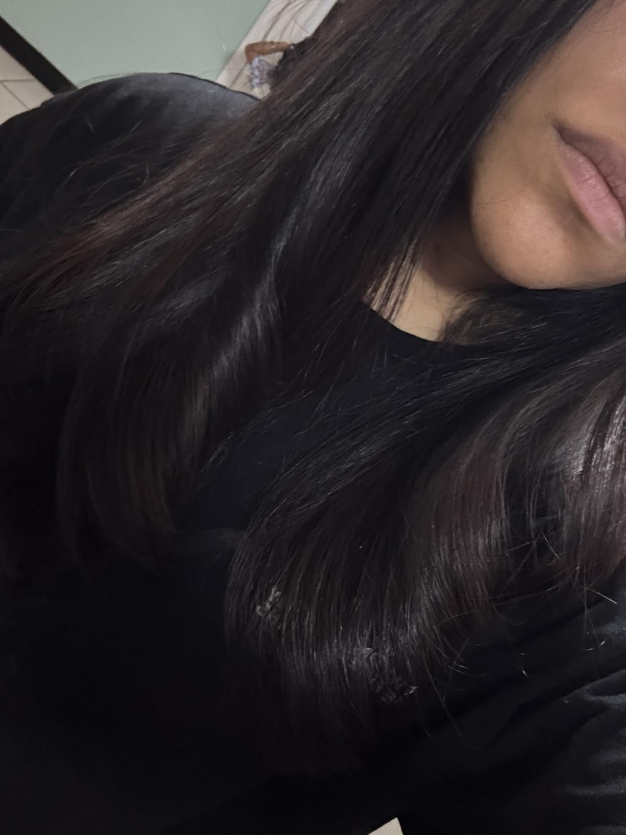 Schwarzkopf Simply Color Permanent Hair Dye, 1.0 Jet Black, Long-Lasting with Nourishing Ingredients, No Ammonia or Silicone, All Hair Types customer photo 2