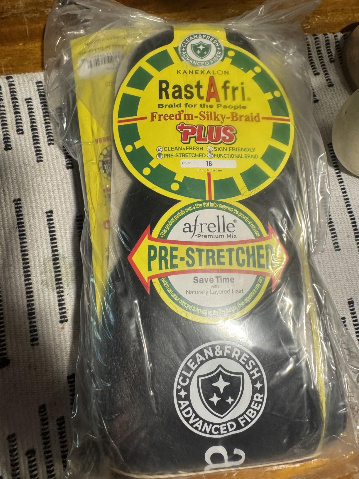 RastAfri Freed'm Silky Braid 24 Inch Pre-Stretched Braiding Hair | 100% Afrelle Modacrylic Fiber from Kanekalon | Soft Lightweight Hair for Box Braids & Twists, BT1B/27-5 Pack customer photo 1
