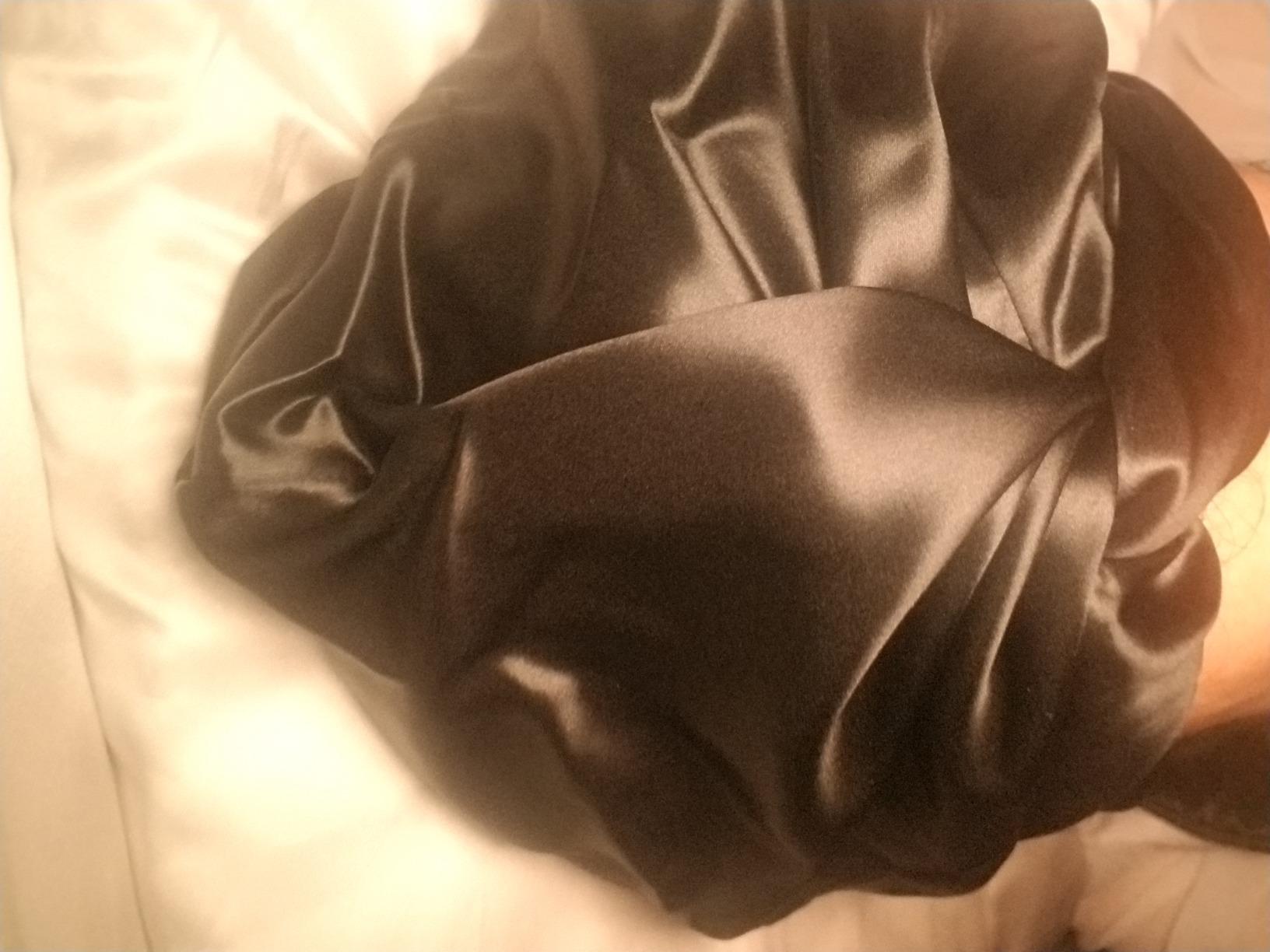 SLIP Pure Silk Turban | 100% Mulberry Silk, Ultra Soft & Gentle on Hair, Prevents Breakage & Frizz customer photo 2