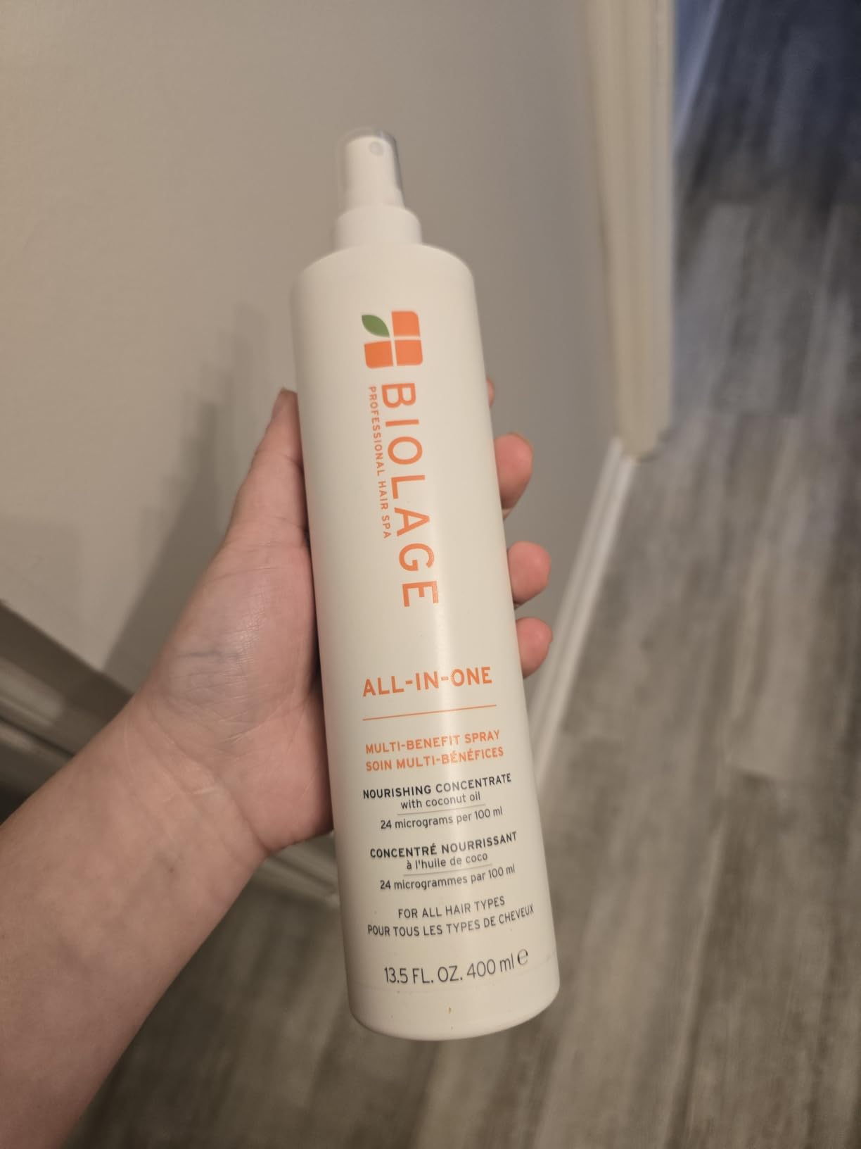 Biolage All-In-One Multi-Benefit Spray - Leave-In Treatment For Fine to Thick Hair, Prevents Breakage, Heat Protectant, Shine, Frizz Control, For All Hair Types, Coconut Oil, Vegan & Paraben-Free customer photo 2