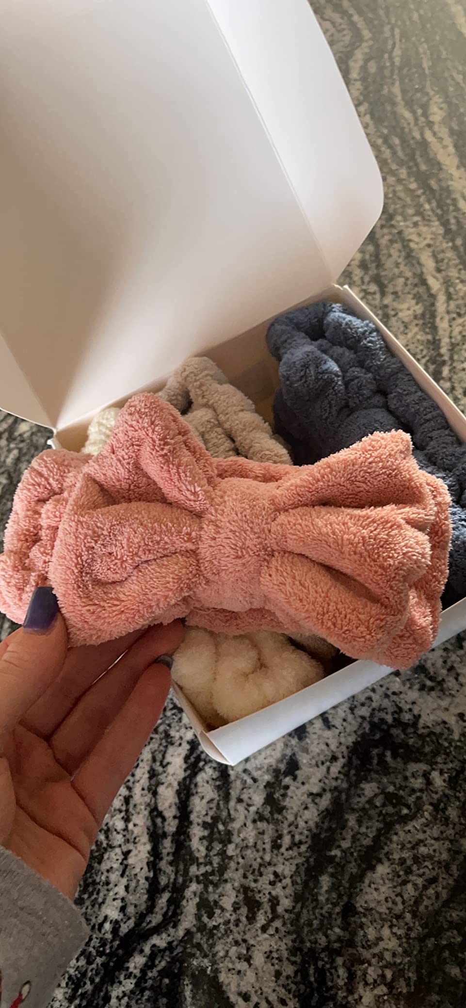 Senkary 4 Pack Makeup Spa Headband Microfiber Bow Towel Soft Fluffy Washing Face Headband for Women Girls Shower Bath Skincare (Pink, Light Blue, Purple, Gray) customer photo 1