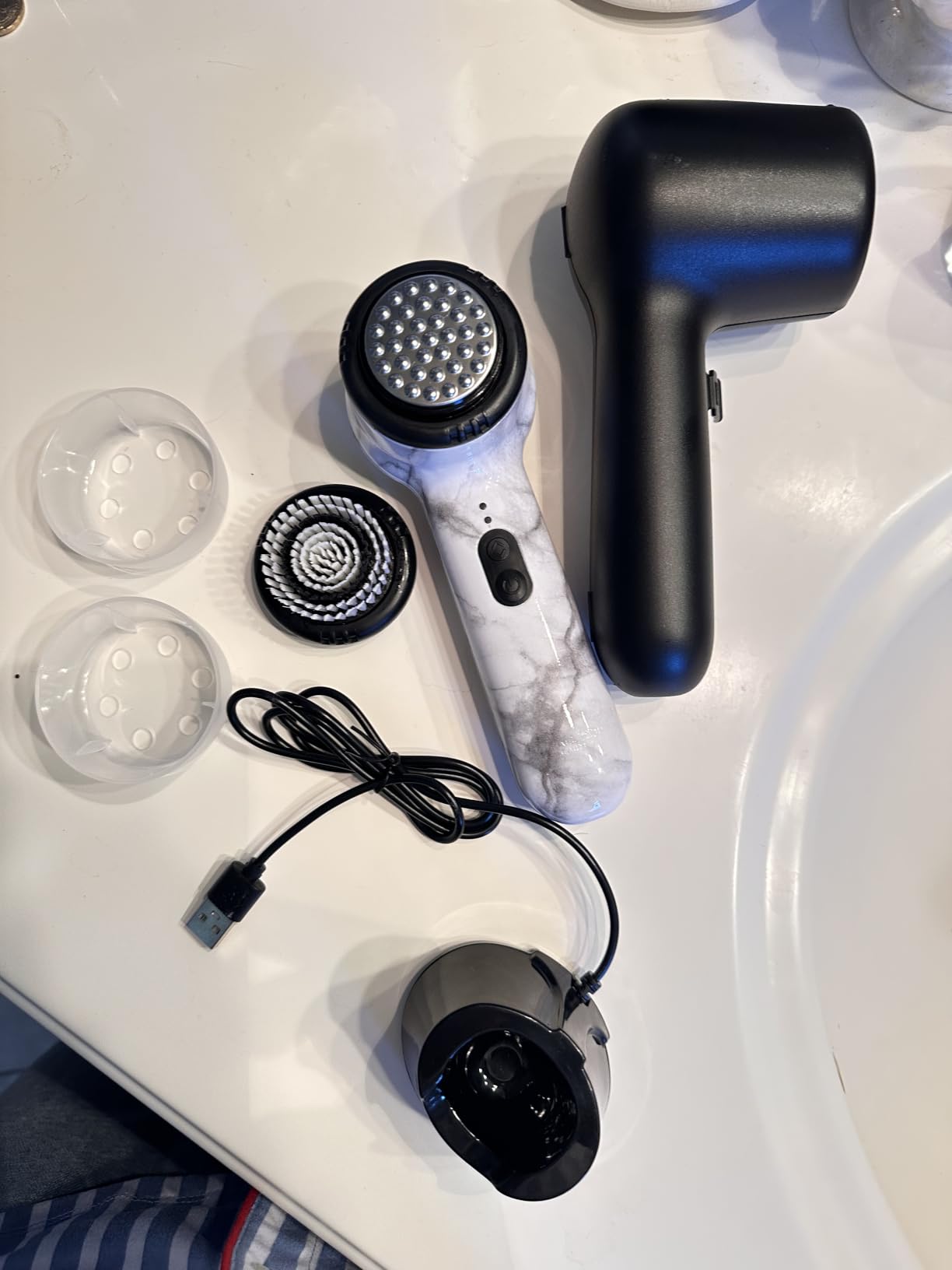 Michael Todd Beauty Soniclear Allure Sonic Facial Cleansing + Exfoliation Brush for Men/Women, Antimicrobial Protected Bristles, 4 Speeds, Serum Infusion Head customer photo 1