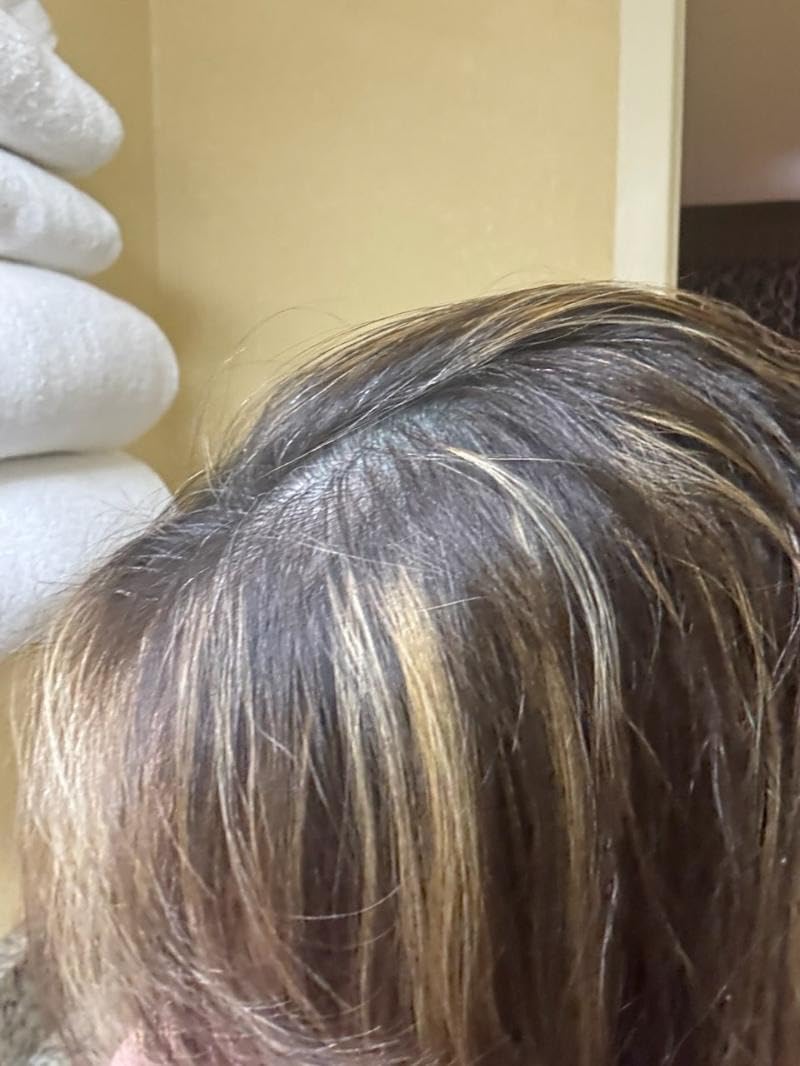 Joico Color Balance Blue Shampoo | For Lightened Brown Hair | Eliminate Brassy Orange Tones | Boost Color Vibrancy & Shine | Protect Against Harmful UV Radiation | With Rosehip Oil & Green Tea Extract customer photo 2