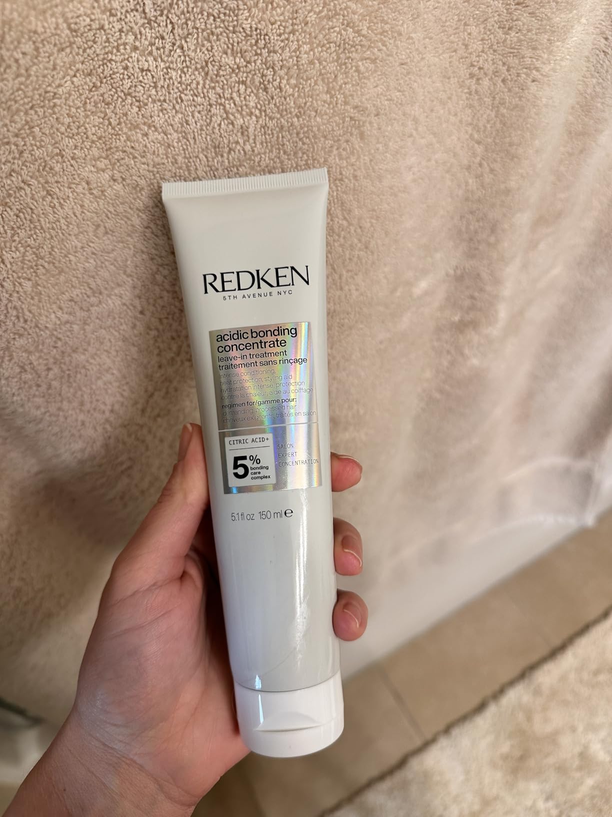 Redken Acidic Bonding Concentrate Leave In Conditioner - For Damaged Hair customer photo 2