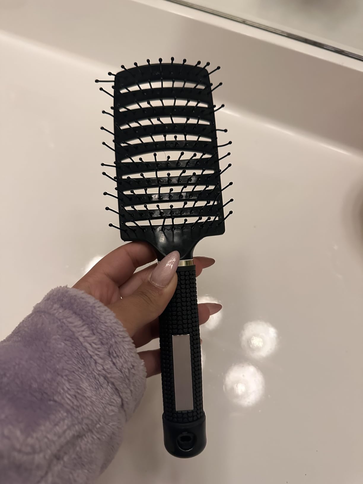 Curved Vented Detangler Brush Faster Blow Drying for Women, Men - Professional Paddle Detangling Hairbrush for Wet Dry Curly Thick Fine Hair customer photo 1