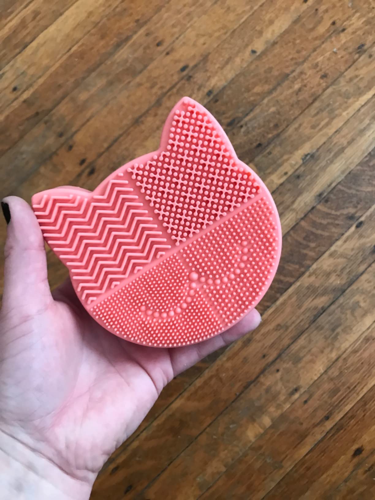 Mygeromon Makeup Brush Cleaner Mat Silicone with Dryer Holder (Orange) | 2 in 1 Portable Cosmetic Tool customer photo 1