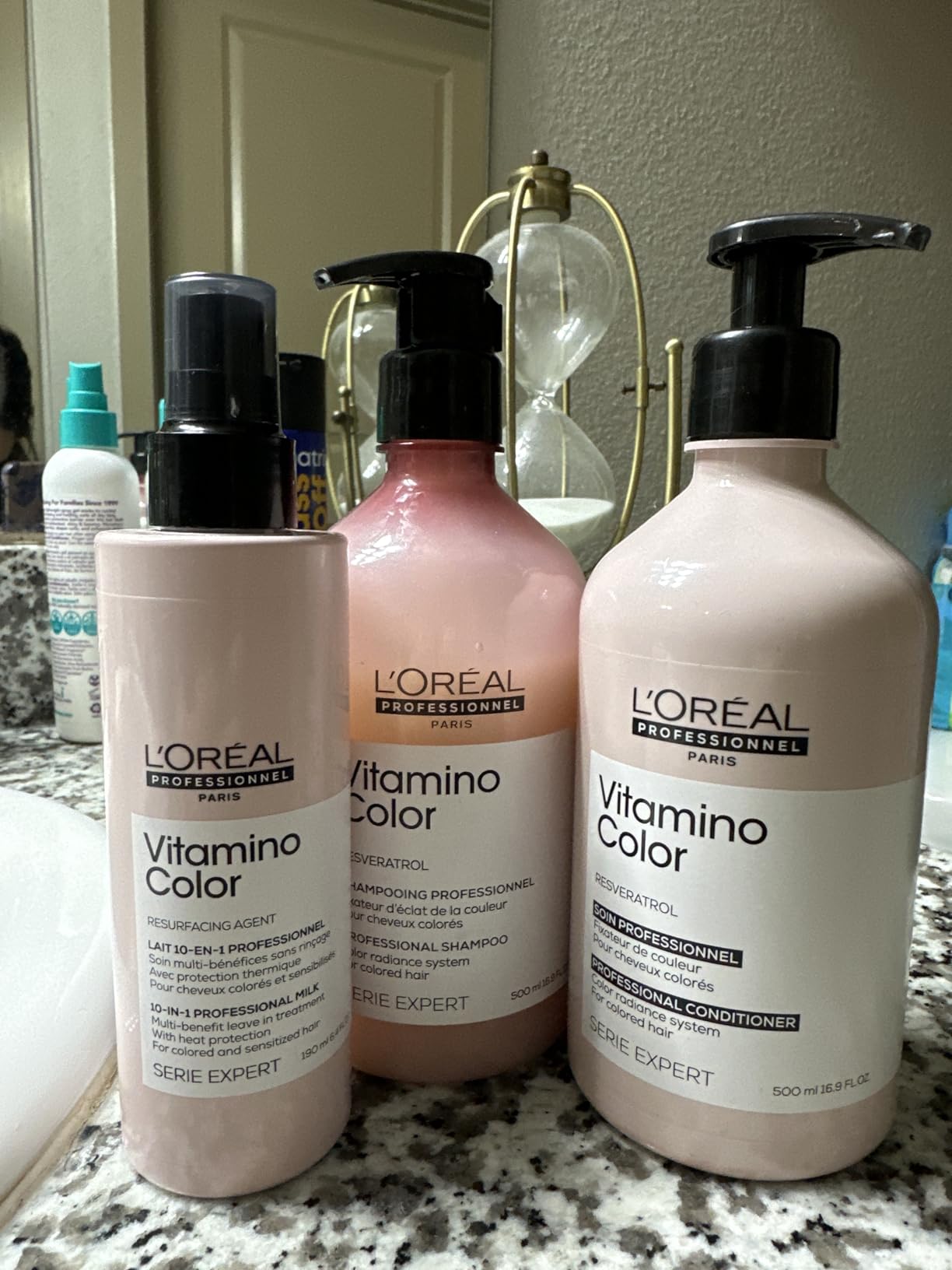 L'Oreal Professionnel Paris Vitamino Color Spray - 10-in-1 Hair Spray, Multi-Benefit Care, For Coloured Hair, Leave-In Treatment customer photo 2